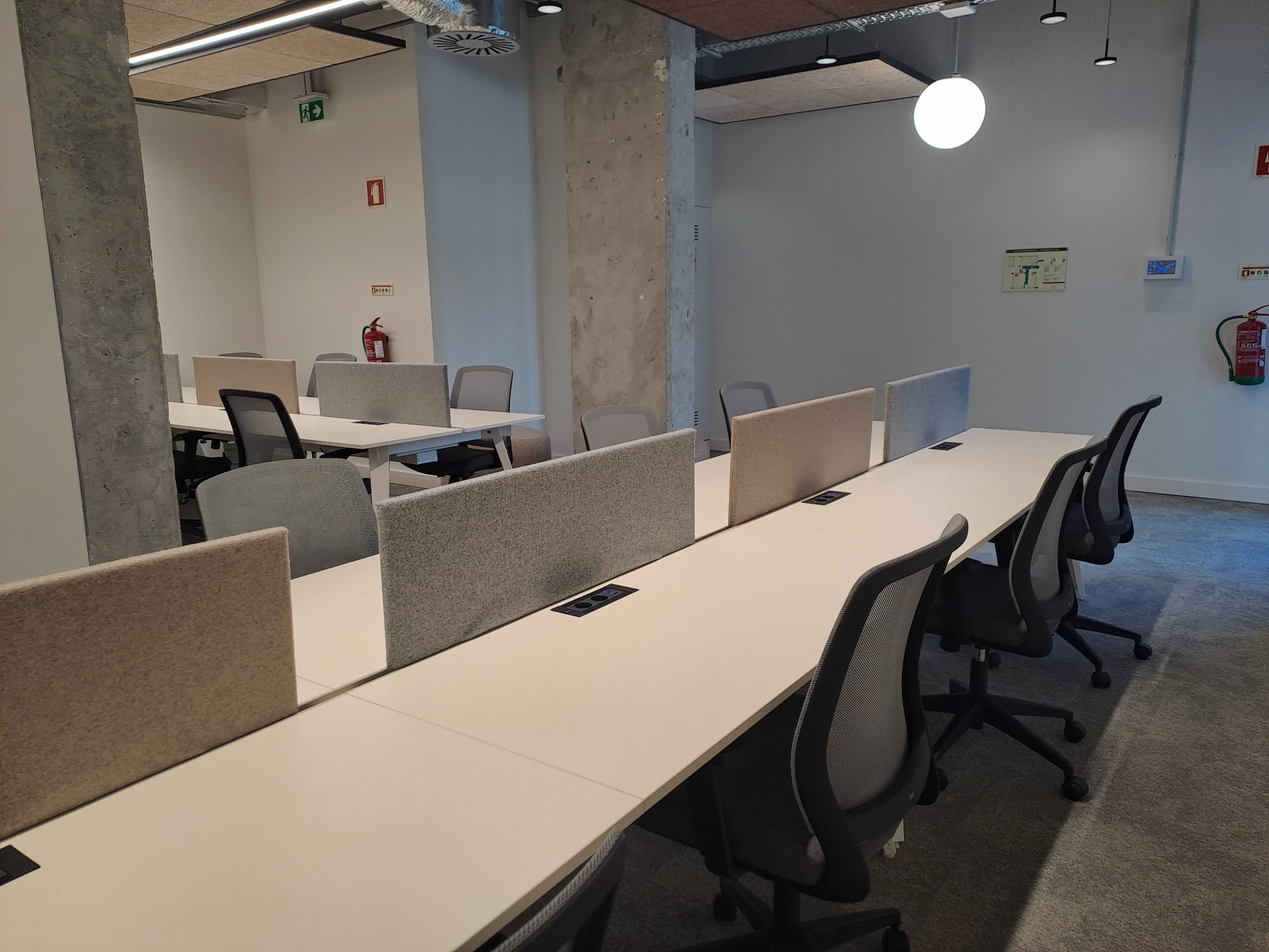 DeHouse Picoas, Escritório Privado, Lisbon