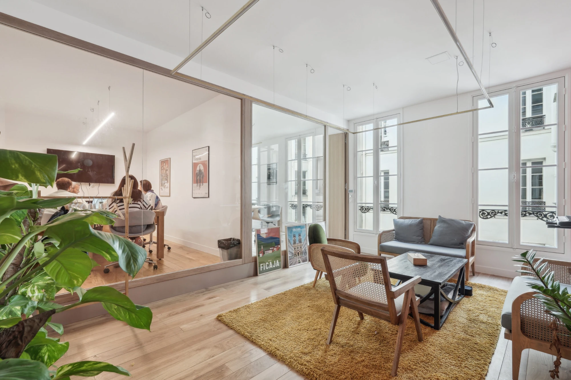All Day Le Faubourg, Espace de 165 m² - 32 postes, Paris 9e