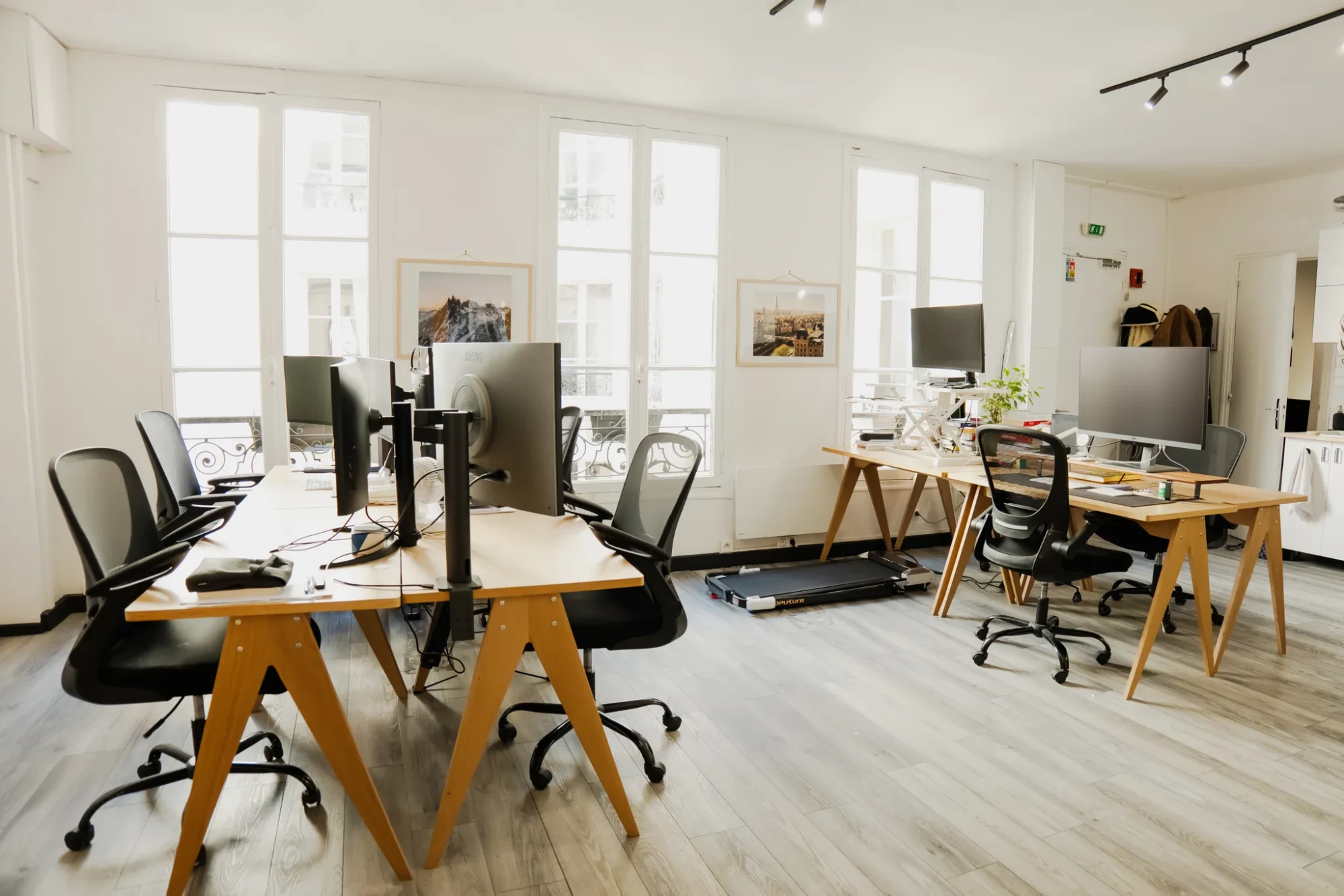 Deskapad 31 Caire, Espace de 47 m² - 8 postes, Paris 2e