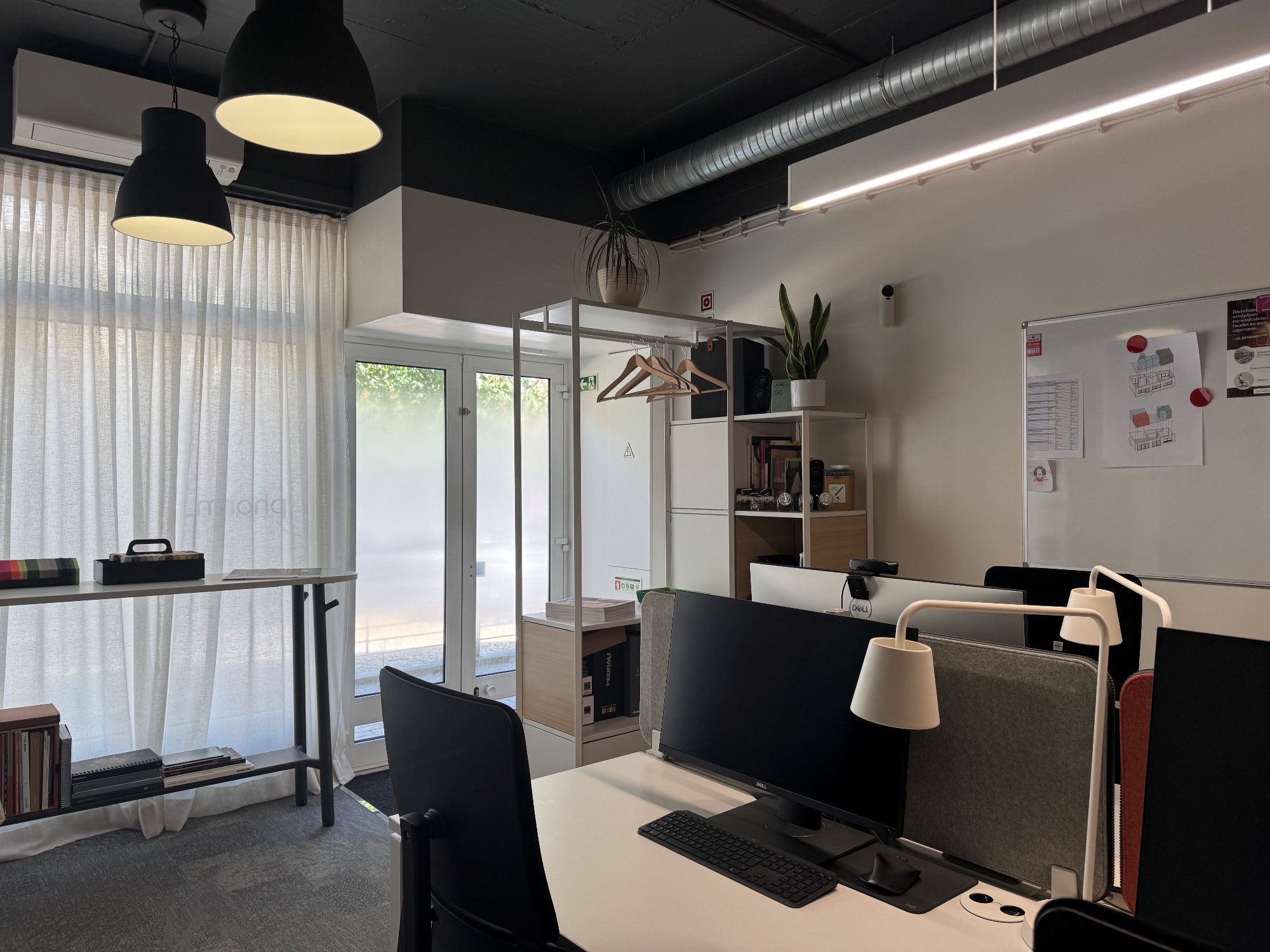 AND friends collab, Bureau privatif 2 postes, Lisbonne
