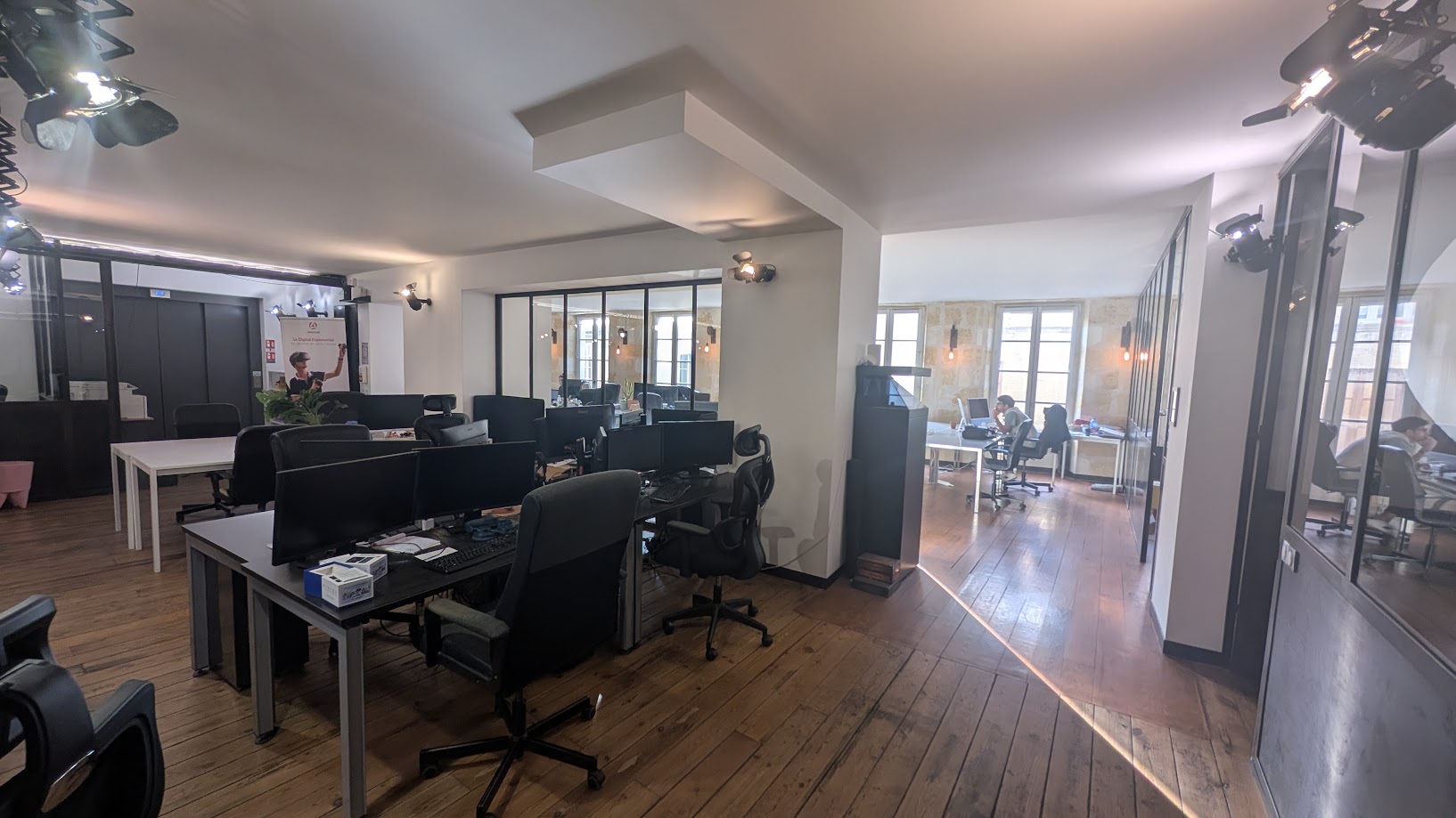 Garogo Planterose, Open-plan office, Bordeaux