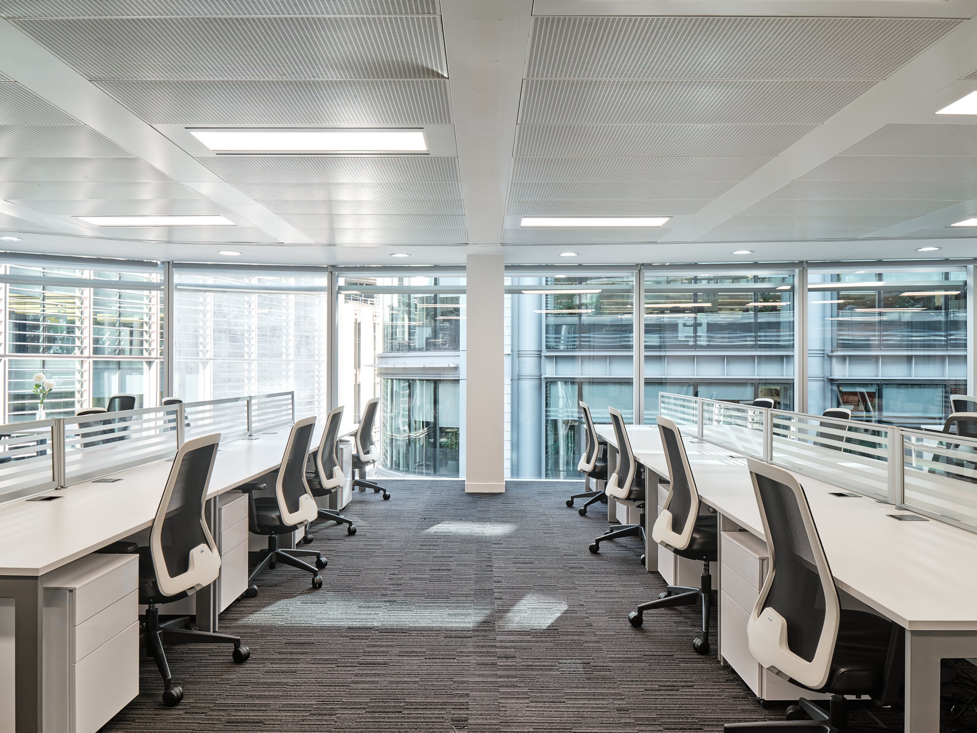 Halkin - 107 Cheapside, Open-plan office, London
