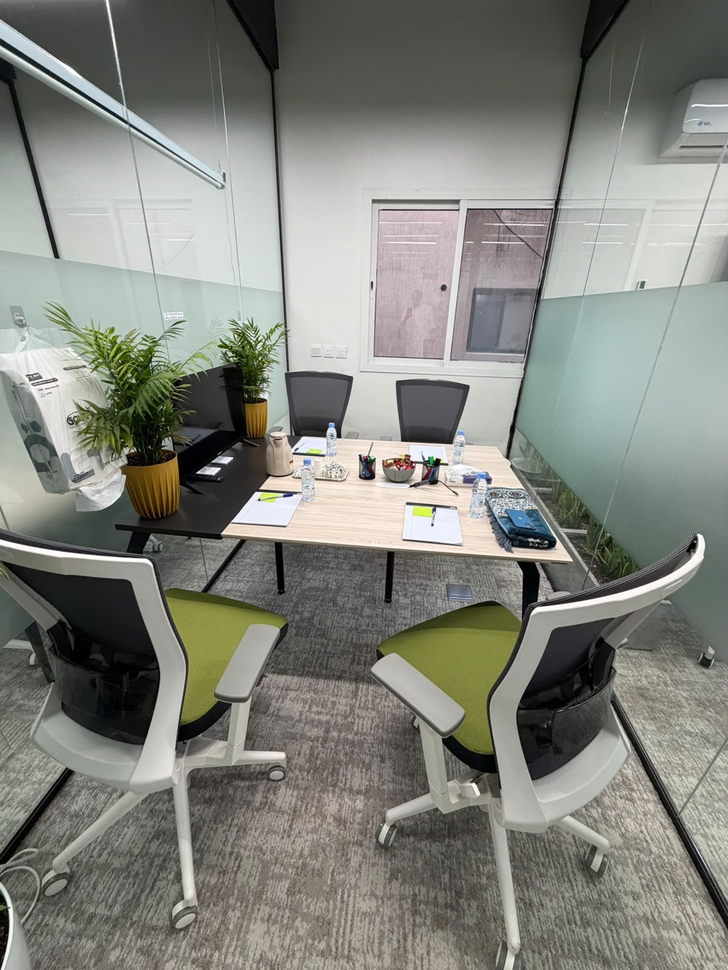 Hayez Coworking Space، قاعة اجتماعات لـ 4 أشخاص، الرياض