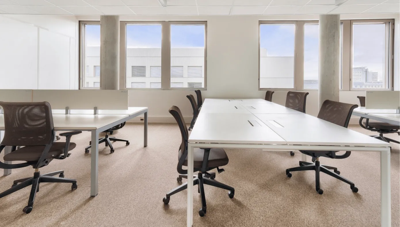 Hiptown E-mergence / Saint-Jean, Open-plan office, Bordeaux