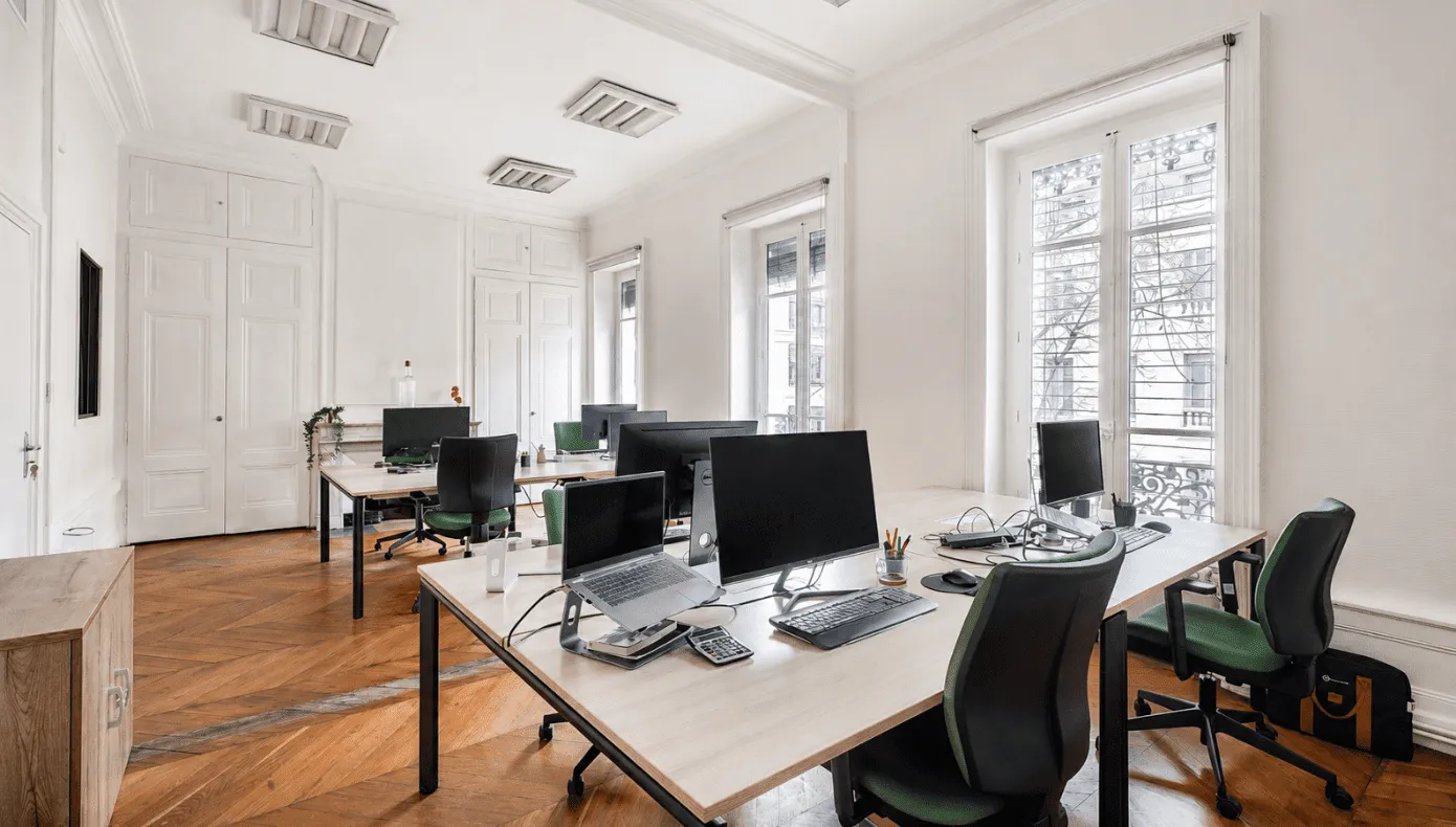 Hiptown Presqu’île Hôtel de Ville, Privatbüro mit 6 Arbeitsplätzen, Lyon 1er
