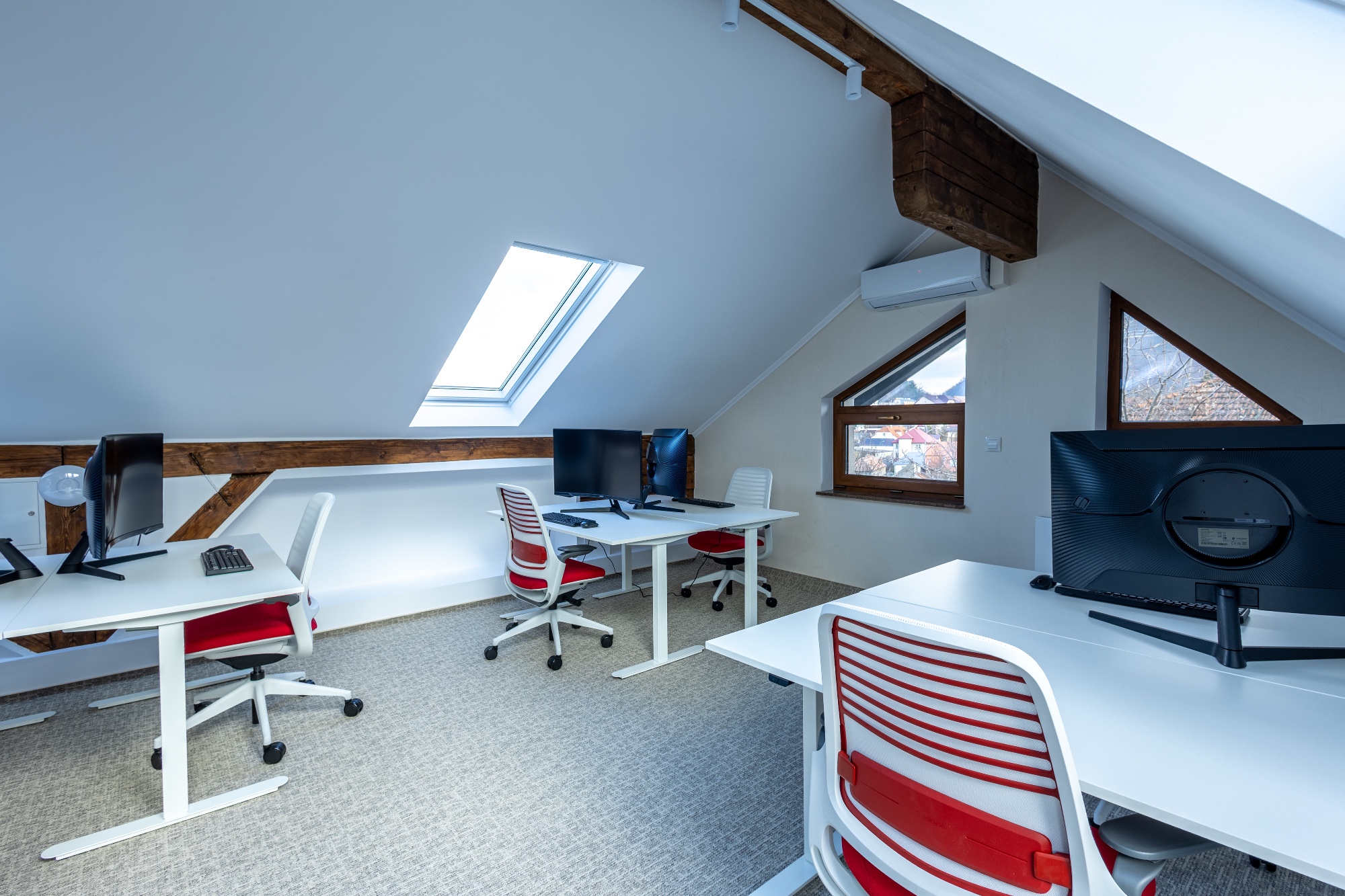 Maccollab, Private office, 4 desks, Brașov