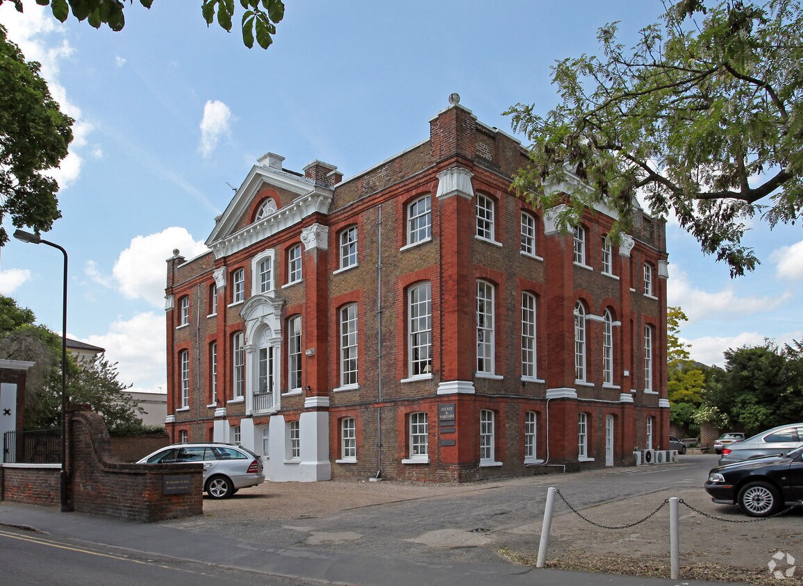 Marlow Place, Building facade, Marlow