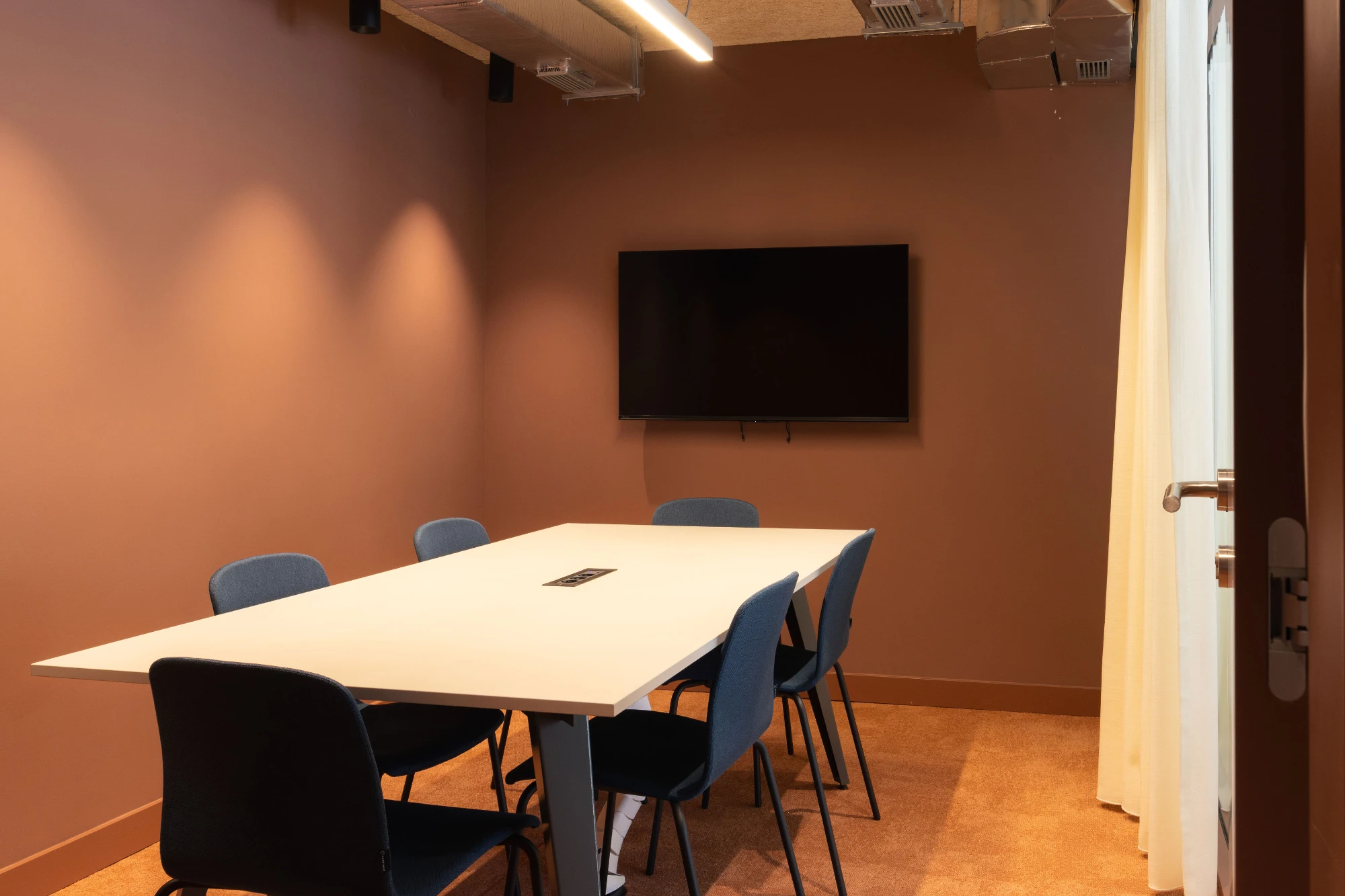 DeHouse Picoas, Meeting Room, Lisbon