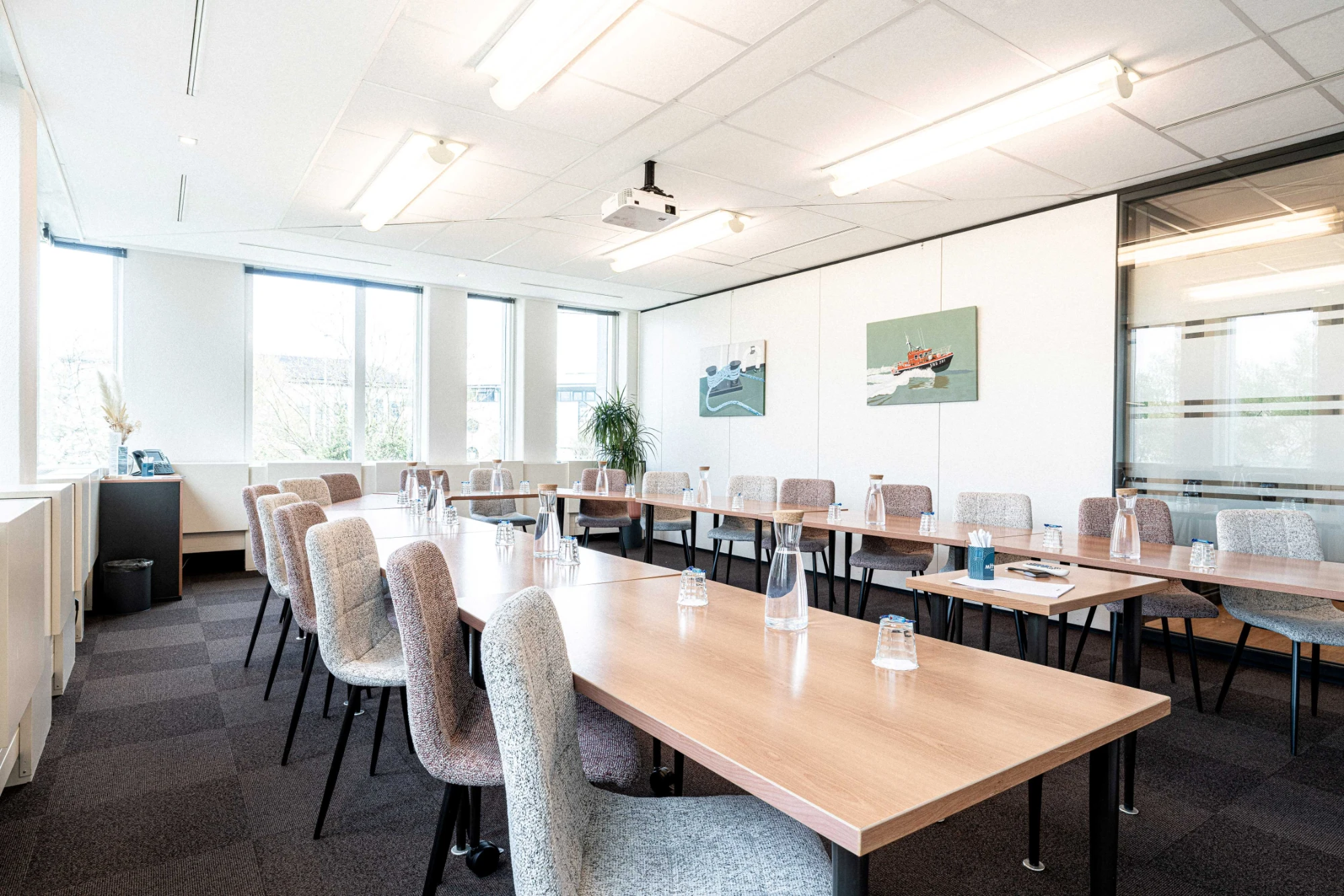 Mitwit Wavre Nord, Vergaderruimte voor 20 personen, Wavre