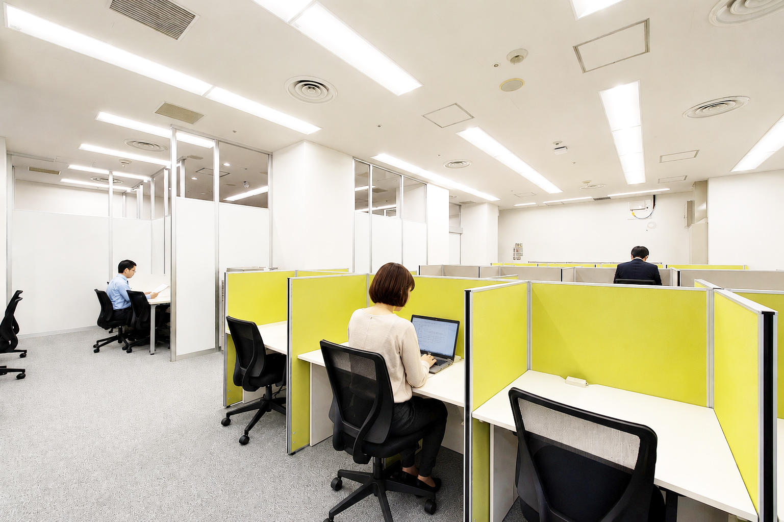 Nishisinjuku Entre salon, Open-plan office, Tokyo
