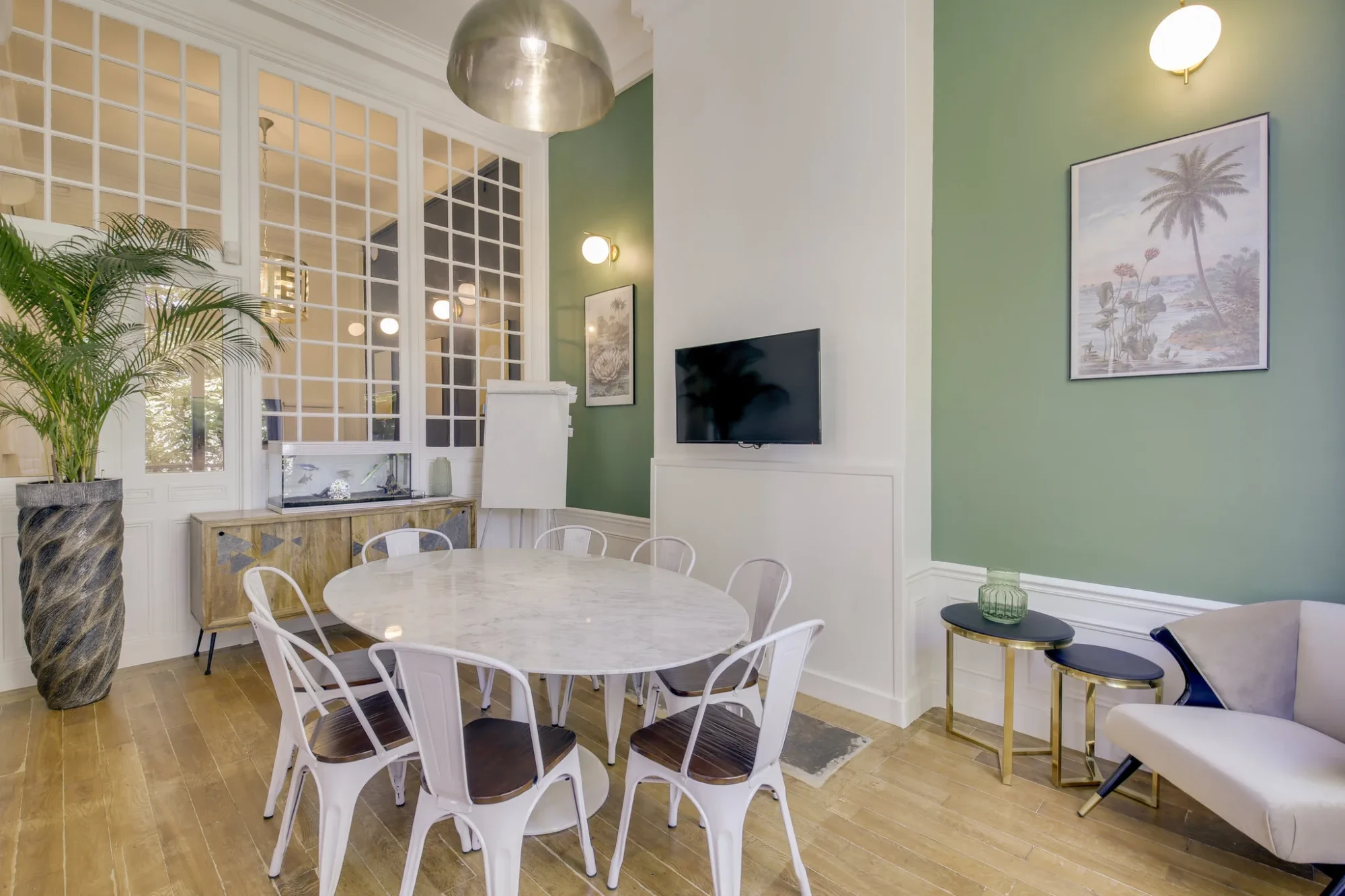 Les Nouveaux Bureaux Pereire, Besprechungsraum für 8 Personen, Paris 17e