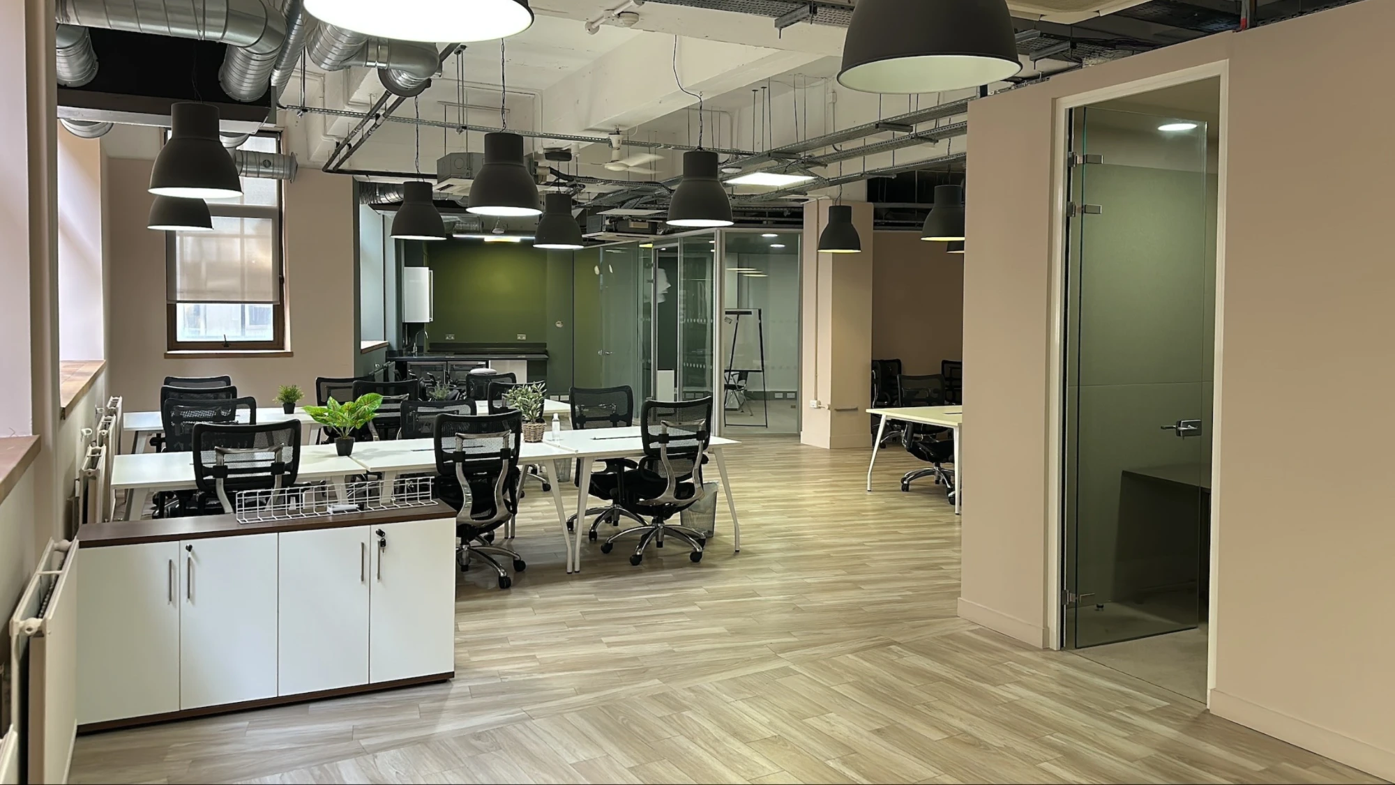 Halkin - 1-2 Paris Garden, Office 4.03 - 5 desks, London