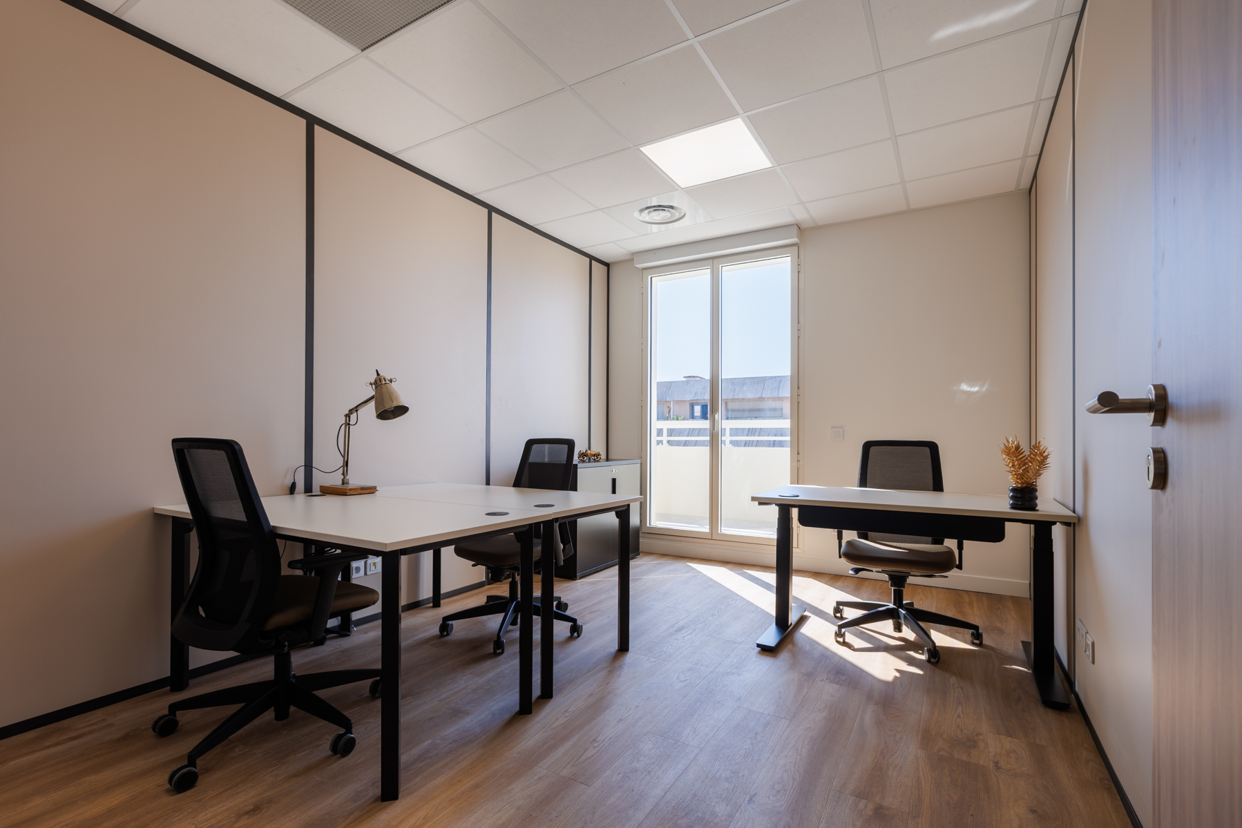 Pearl Partner Nice Etoile, Privatbüro mit 3 Arbeitsplätzen, Nice