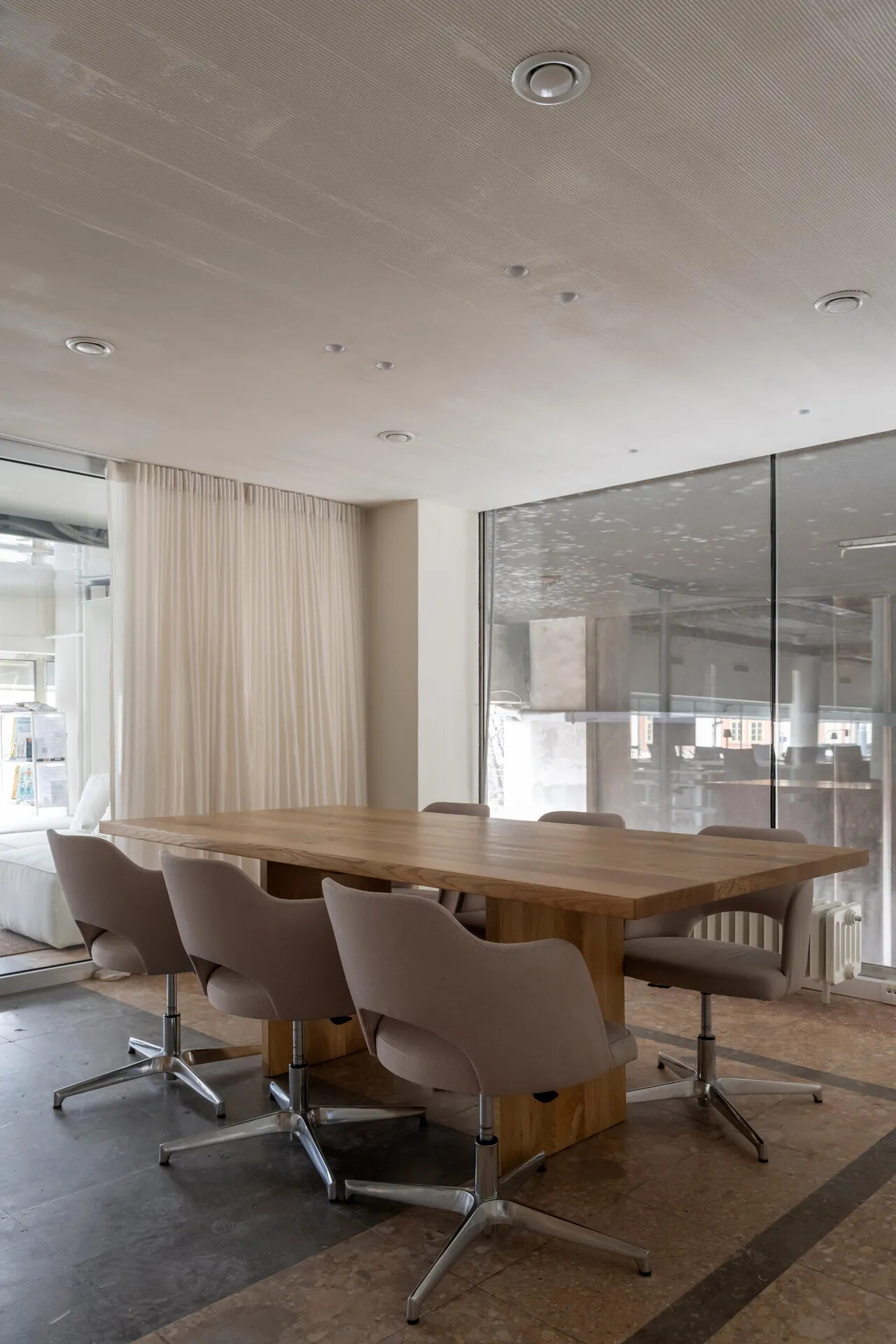 PFU Coworking, Meeting room for 6 people, Beograd