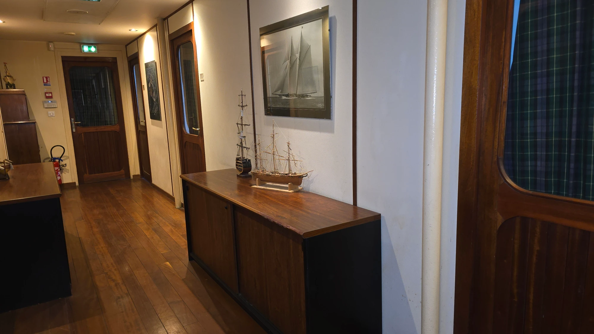 Private Offices Suresnes – Saint-Cloud, Suresnes, photo 4