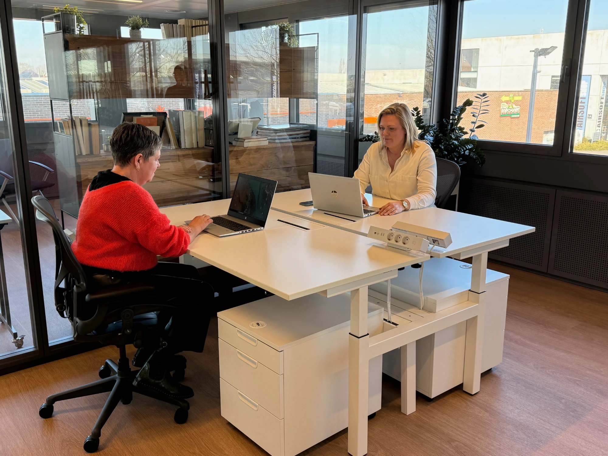 B-Tope, Privékantoor 2 werkplekken, Poperinge