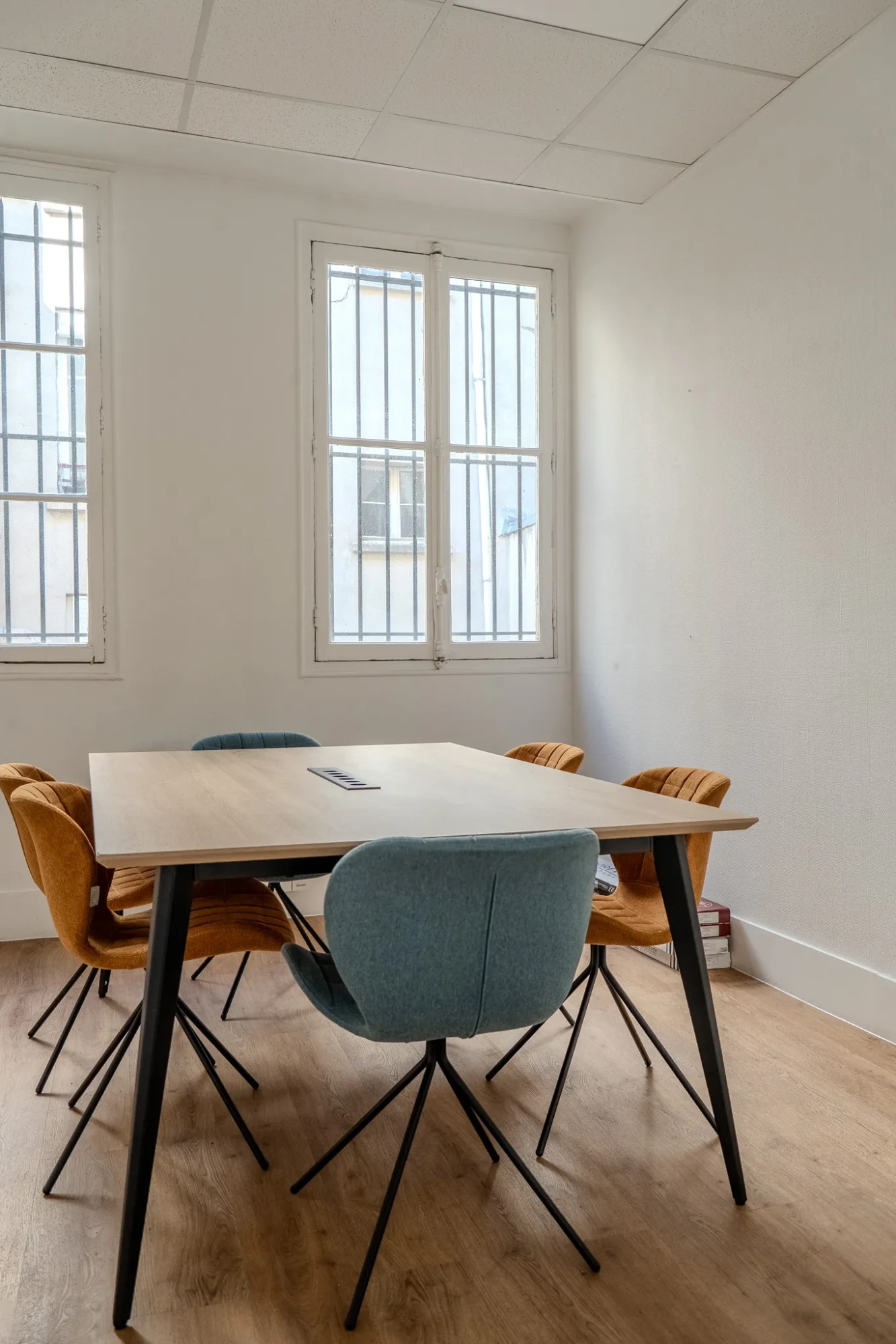 Qwarter Faubourg Saint Martin, Meeting room for 6 people, Paris 10e