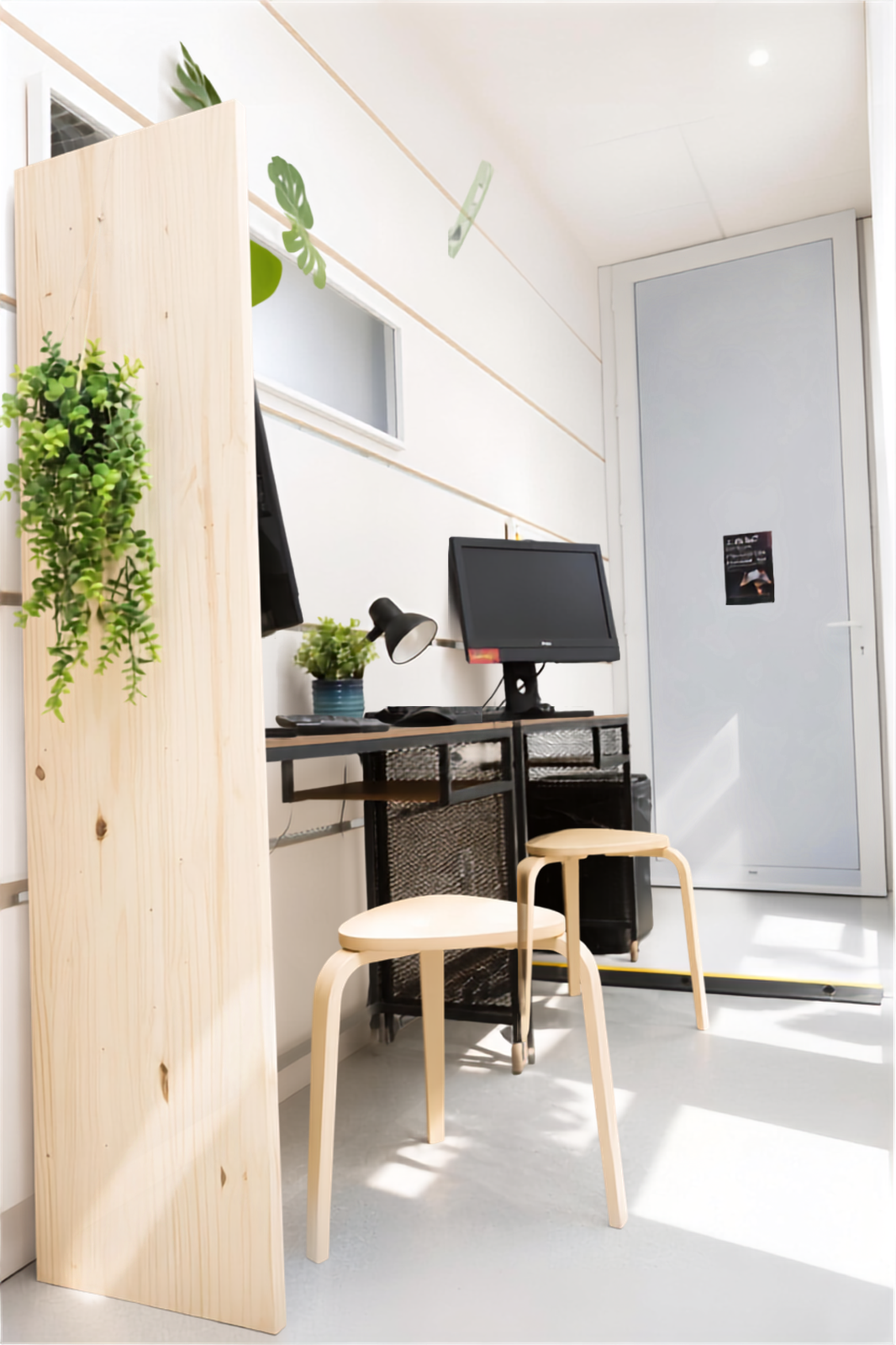 Sébastien, Private office, 2 desks, Chinon