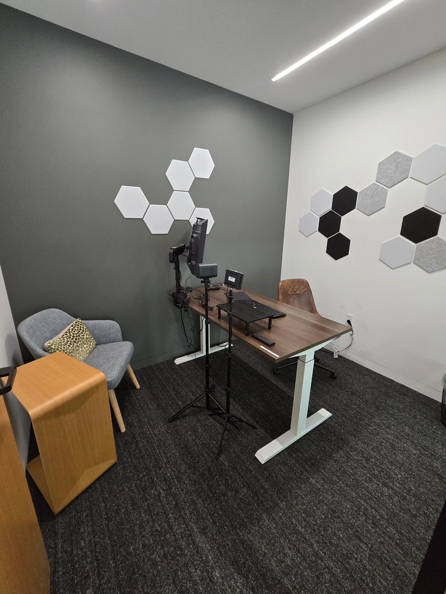 Shared EGR, Private office, 1 desk, Grand Rapids, MI