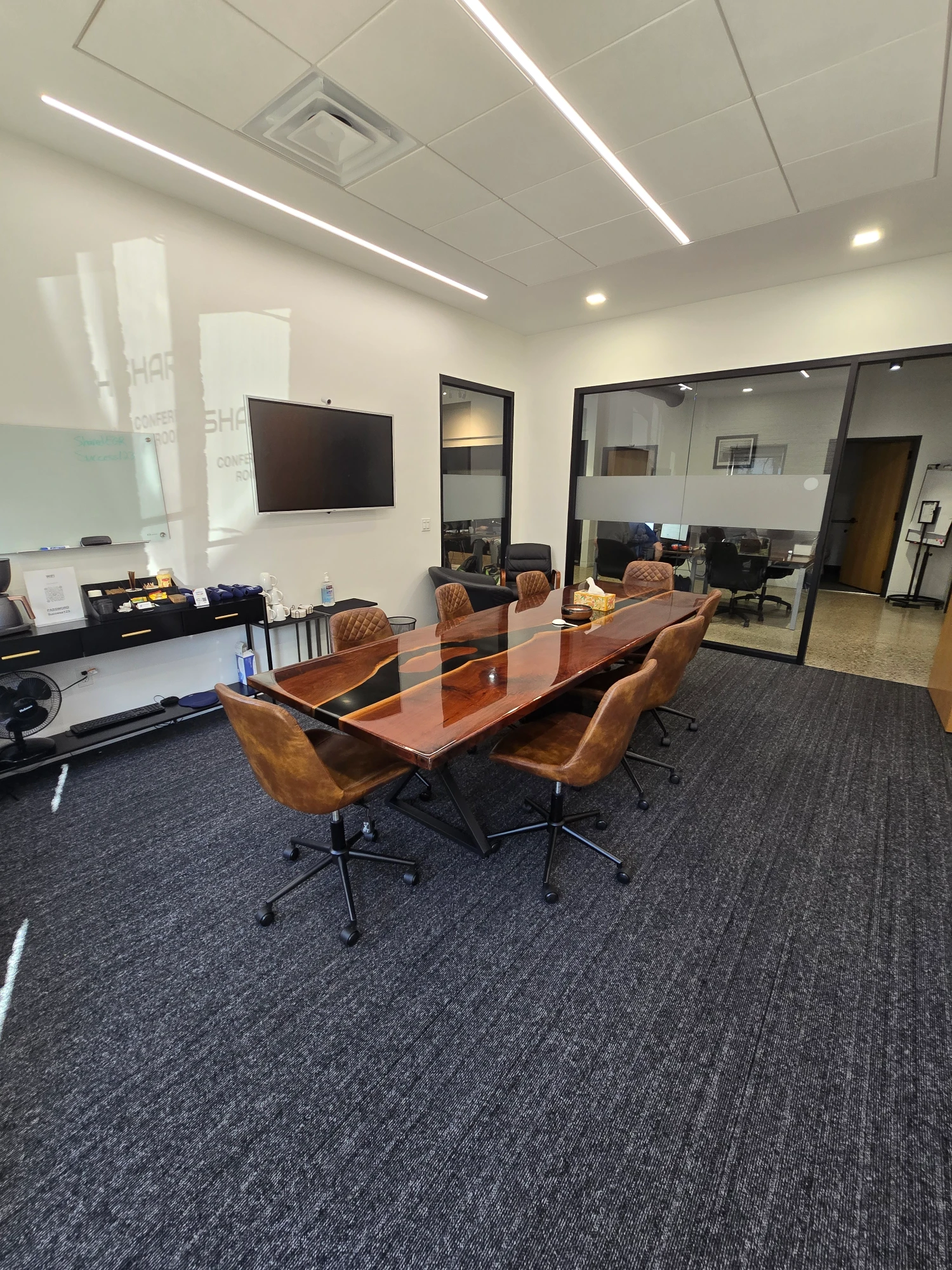 Shared EGR, Meeting room for 8 people, Grand Rapids, MI