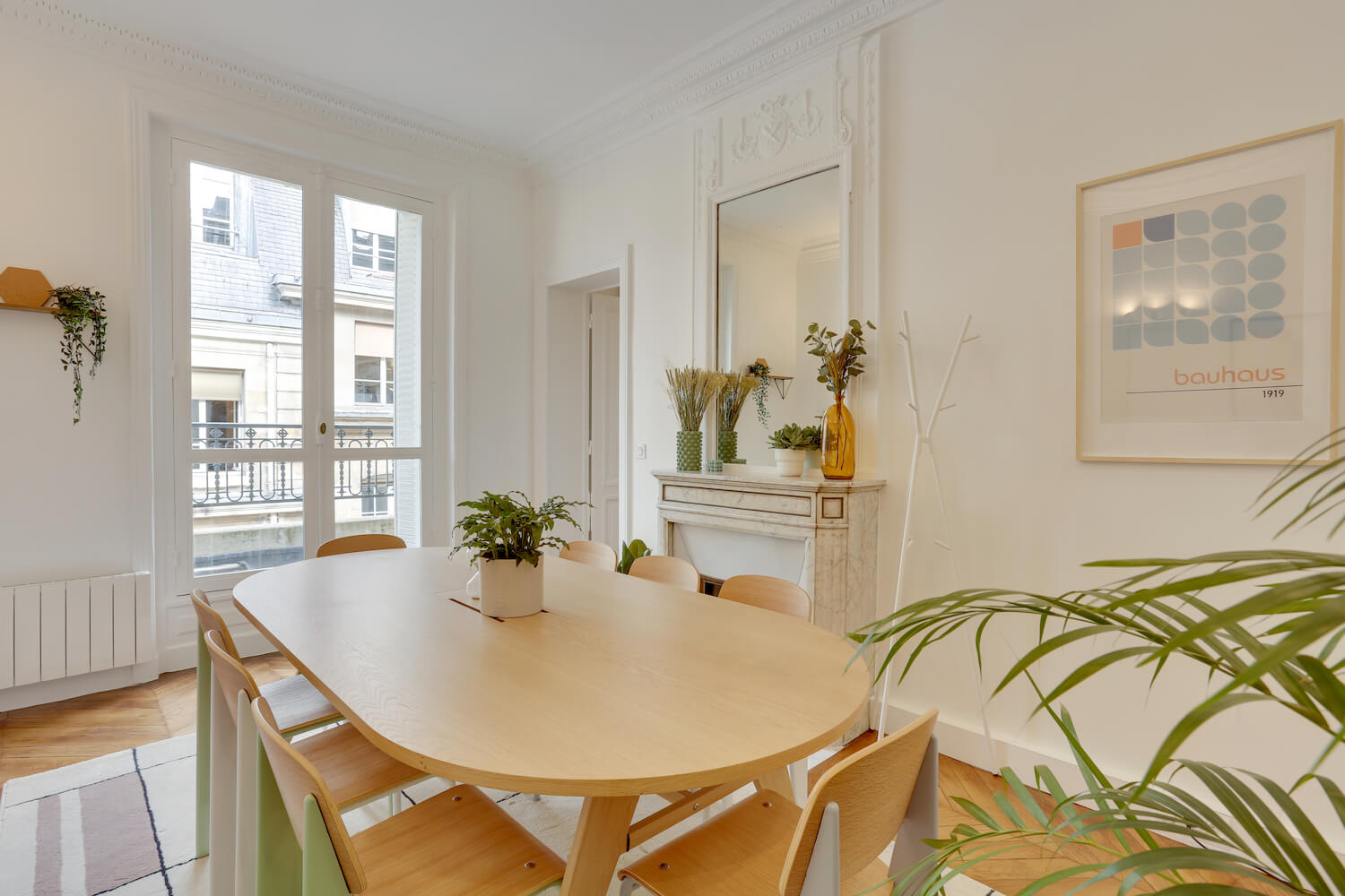 Snapdesk Antin IV, Meeting room for 8 people, Paris 2e