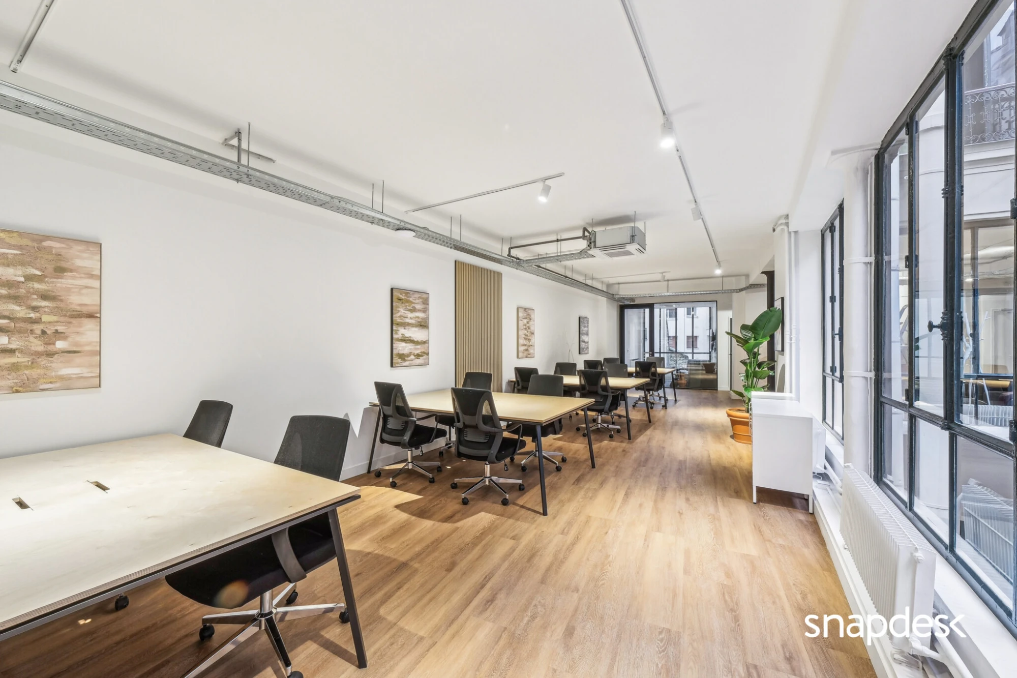Snapdesk L’Atelier Écuries III , Open-plan office, Paris 10e