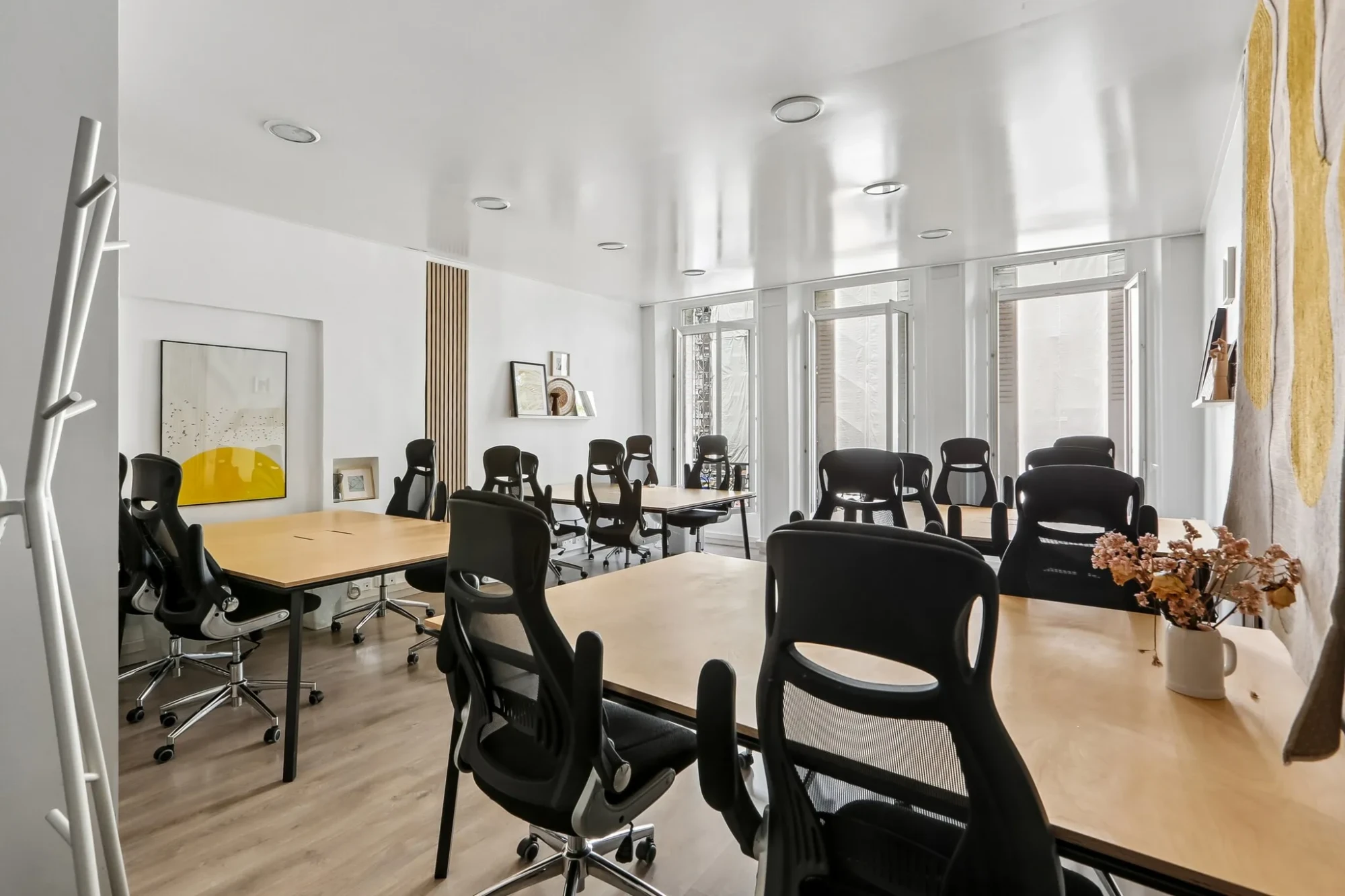 Snapdesk L'Atelier des Ours, Open-plan office, Paris 3e