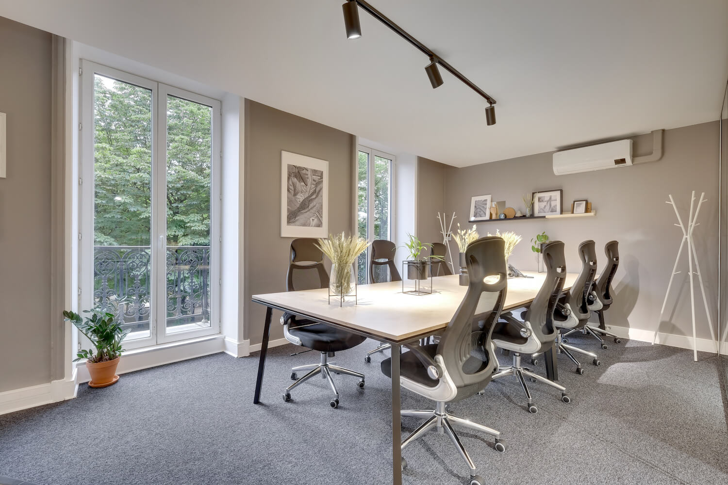 Snapdesk Le Balcon des Arts , Meeting room for 8 people, Paris 3e