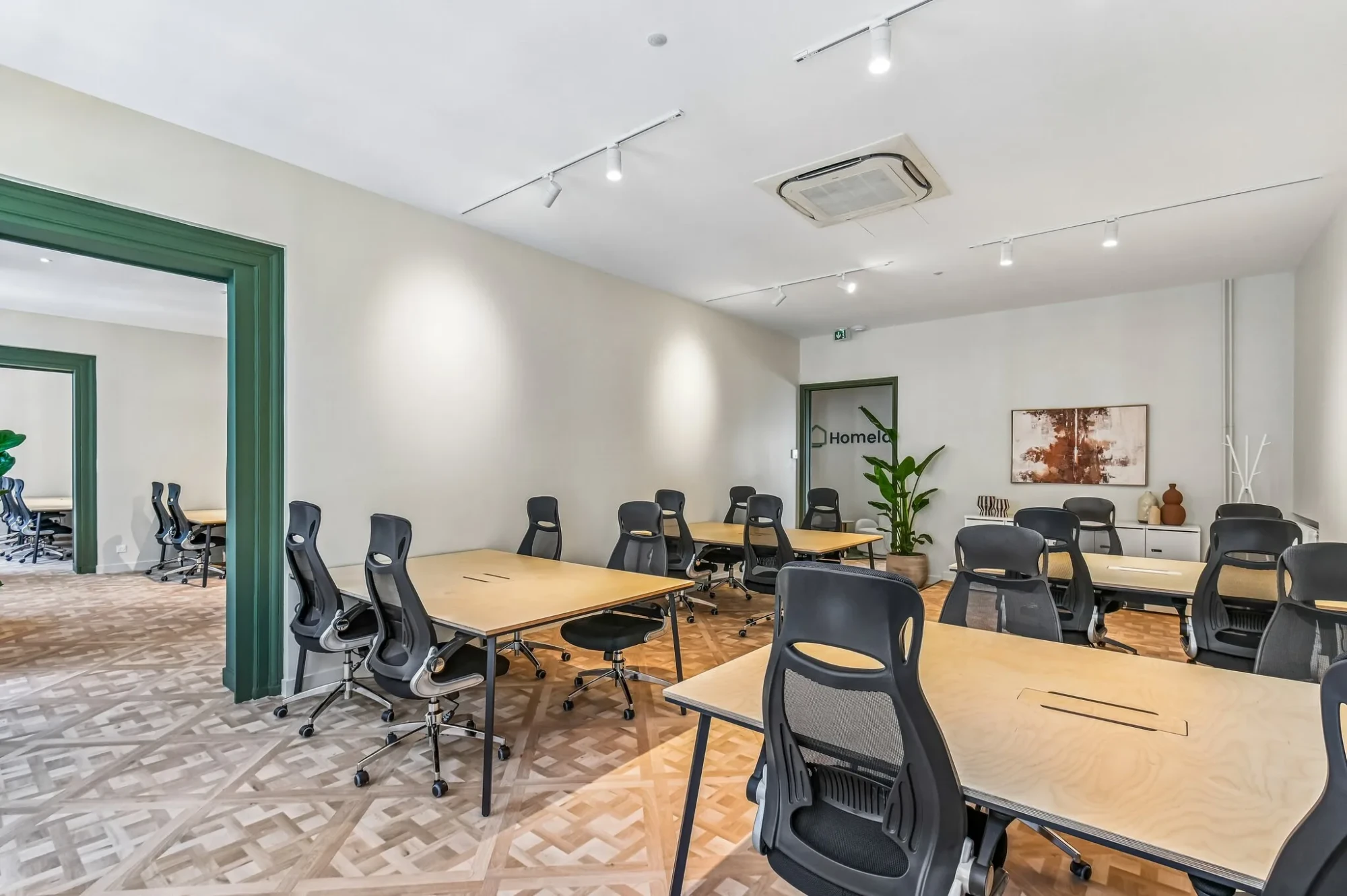 Snapdesk Espace Chaussée d’Antin , Open-plan office, Paris 9e