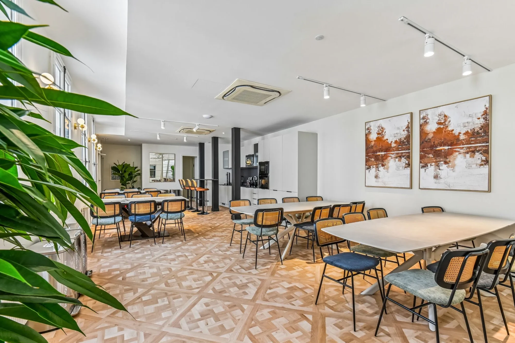 Snapdesk Espace Chaussée d’Antin , Cafeteria, Paris 9e