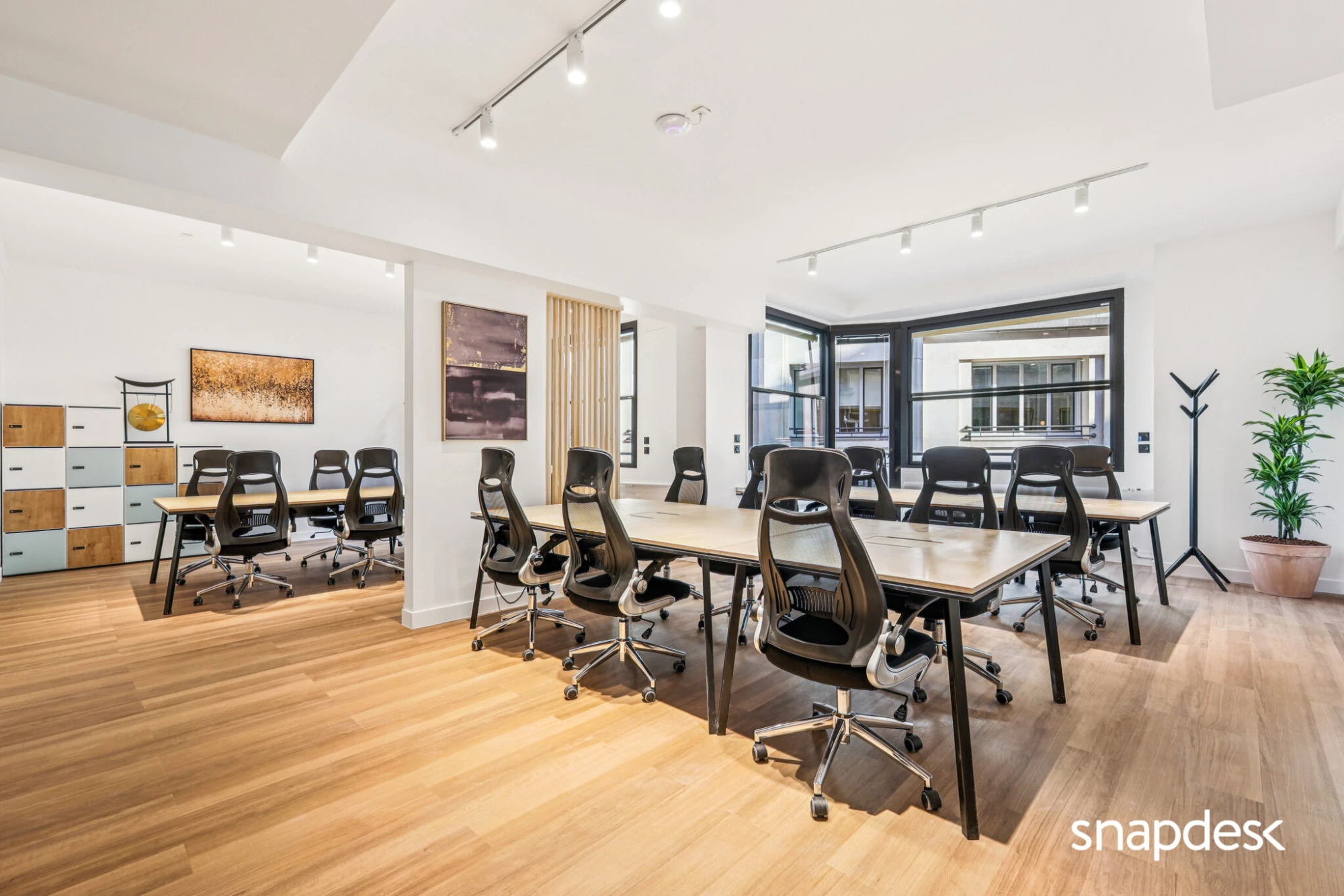 Snapdesk Le Feydeau , Open-plan office, Paris 2e