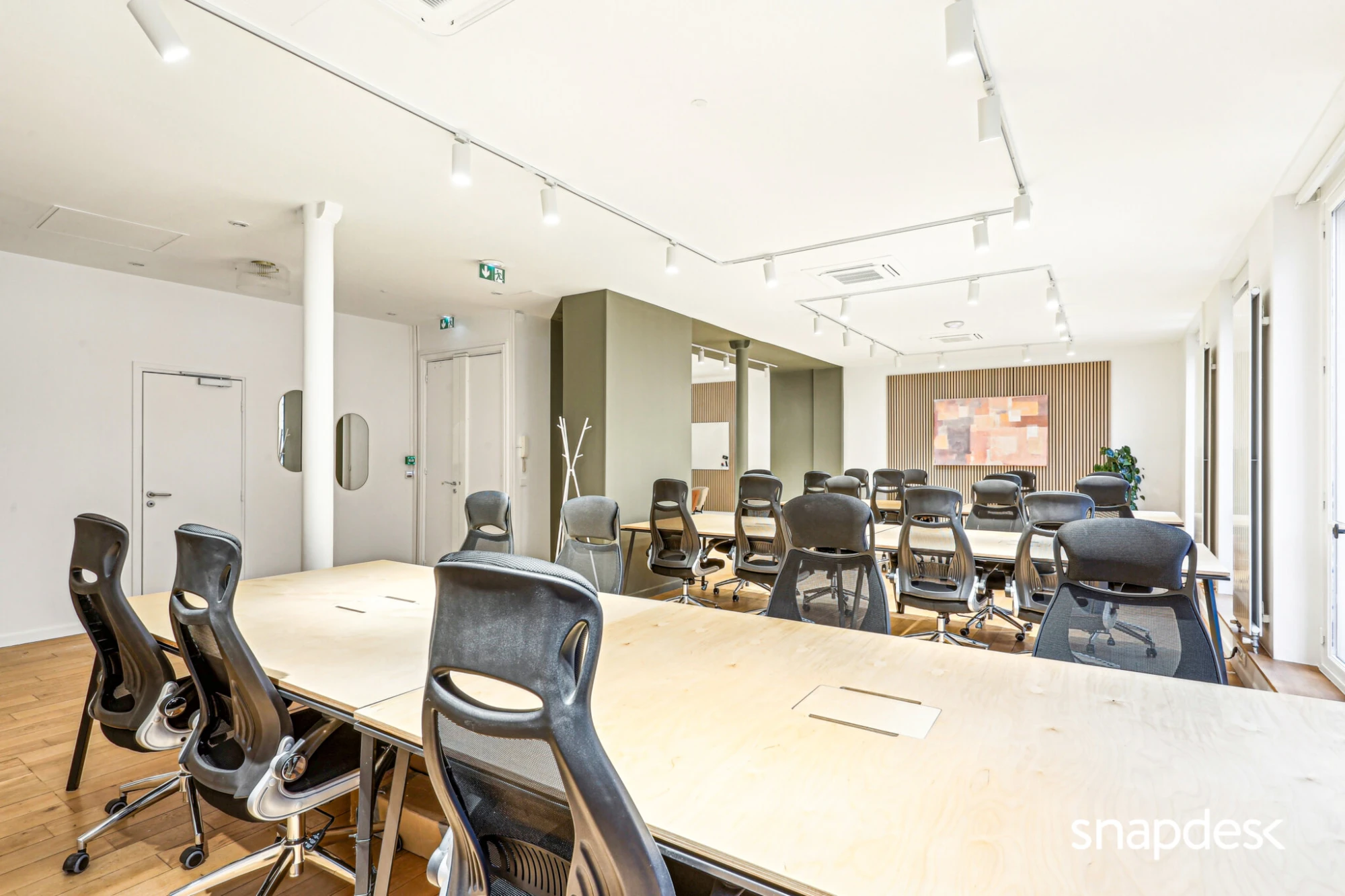 Snapdesk Le Filant Réaumur , Open-plan office, Paris 2e