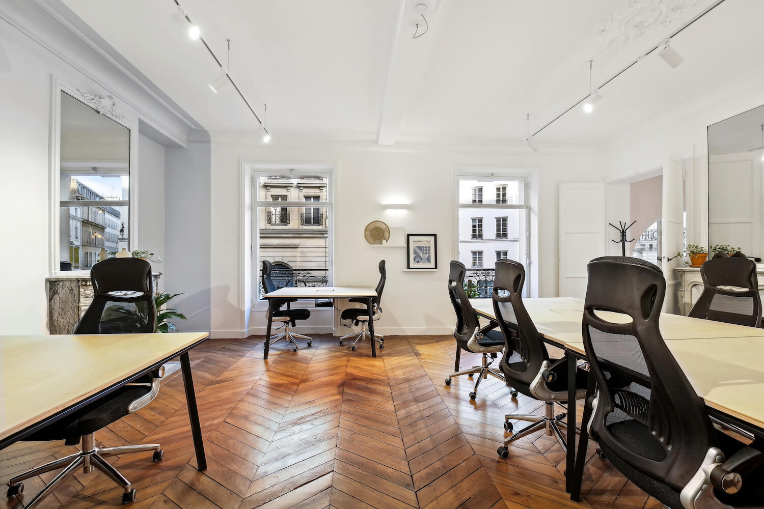 Snapdesk Le Haussmann Lafayette , Open-plan office, Paris 9e