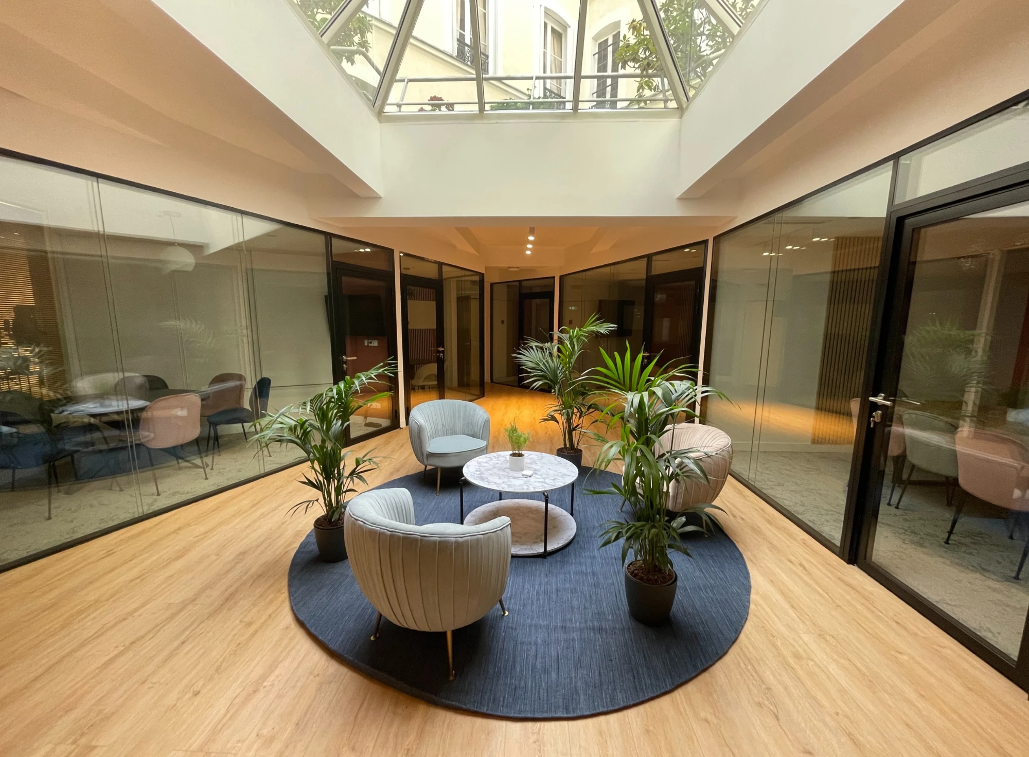 Snapdesk Le Loft Europe , Lounge, Paris 9e