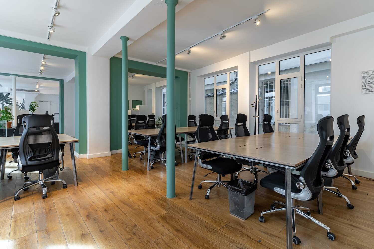 Snapdesk Le Loft Sabin, Open-plan office, Paris 11e