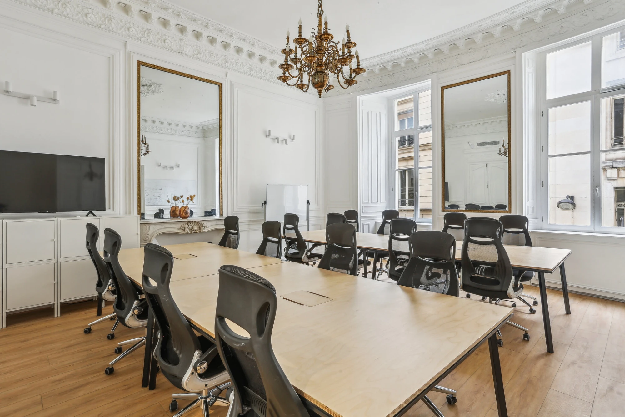 Snapdesk Le Taitbout , Meeting room for 16 people, Paris 9e