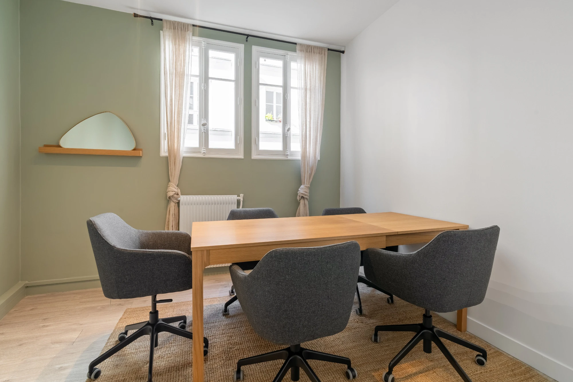 Sora Chaptal, Salle de réunion 5 personnes, Paris 9e