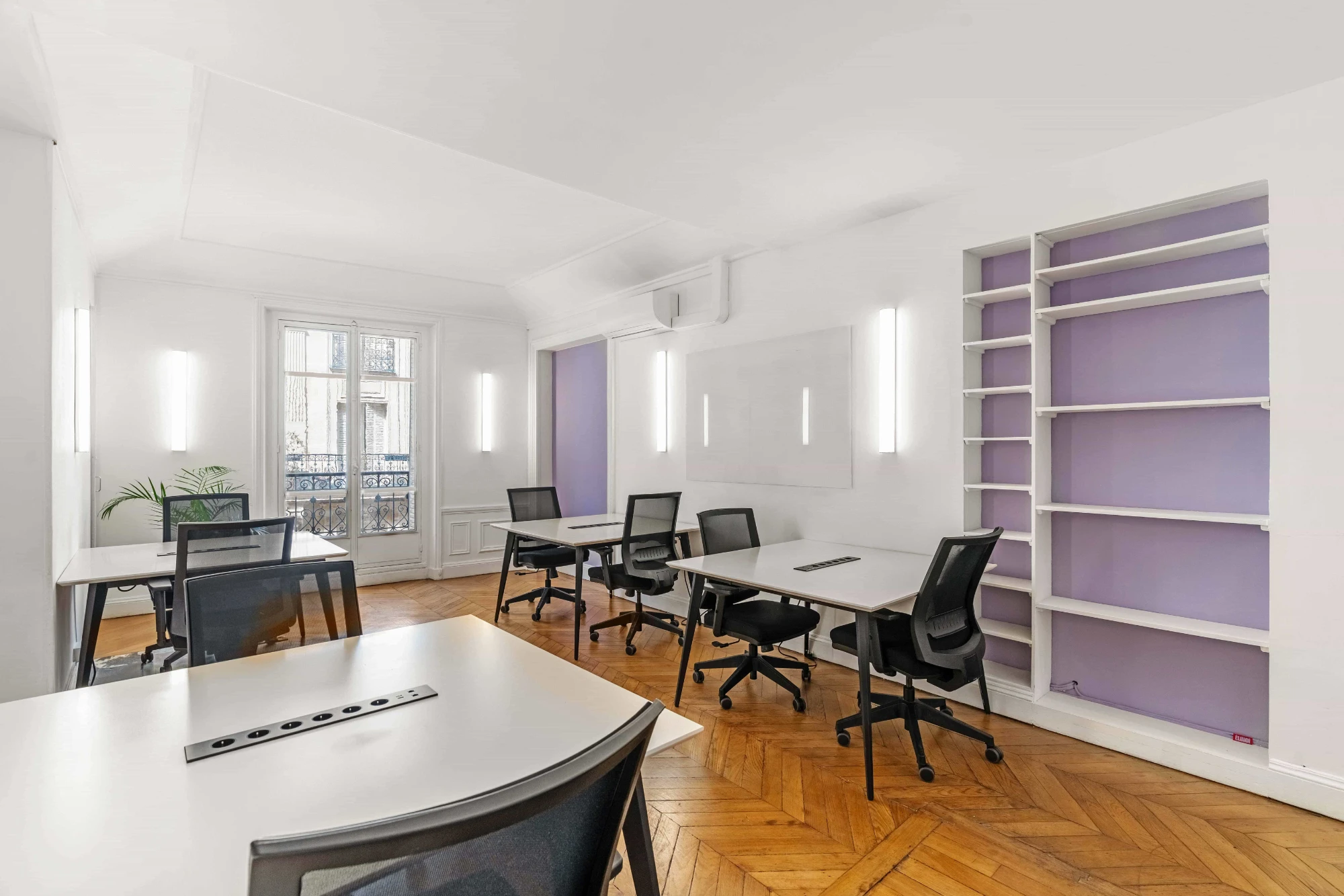 Sora Estienne d'Orves, Bureau privatif 12 postes, Paris 9e