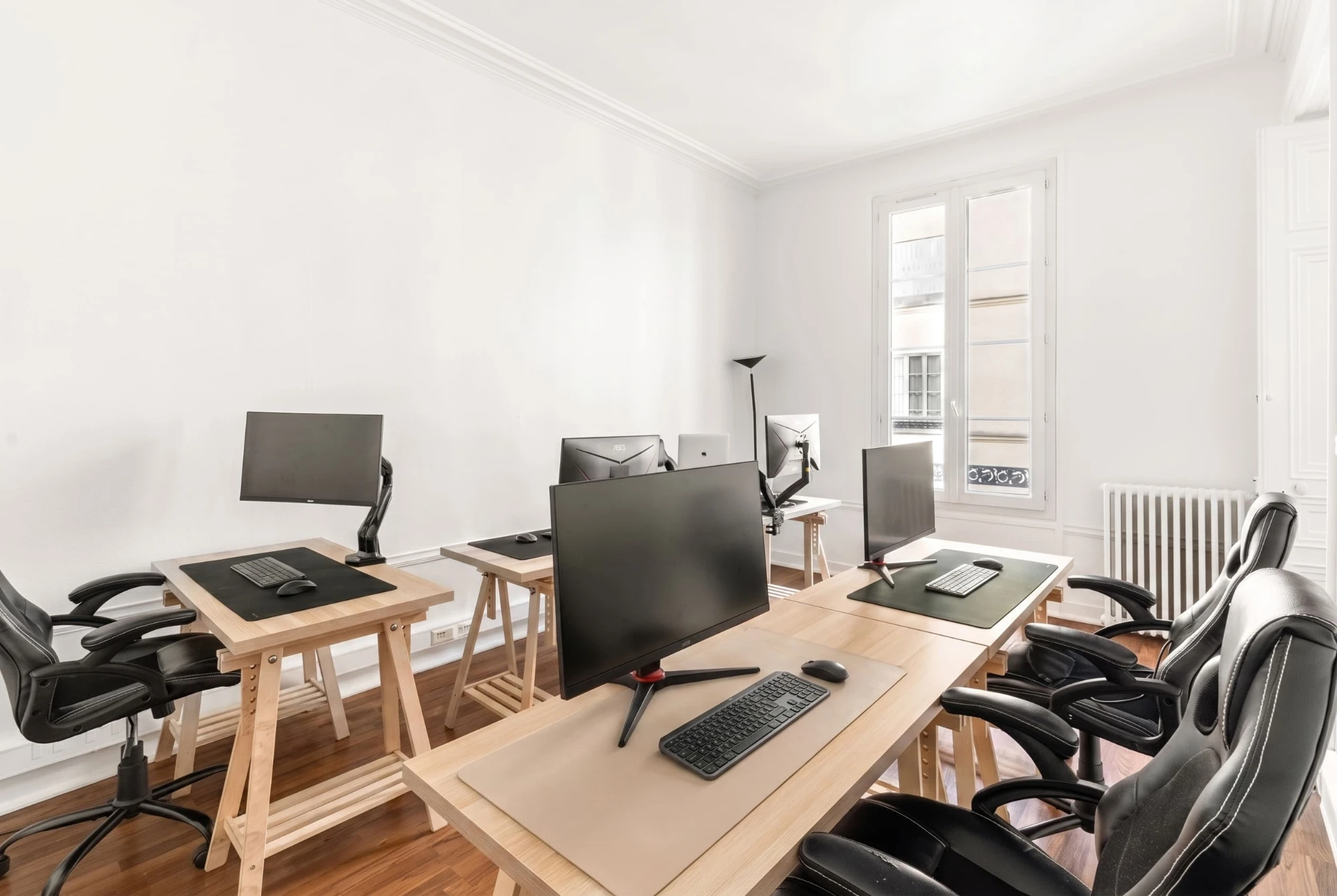 Sora Mazagran, Private office, 5 desks, Paris 10e