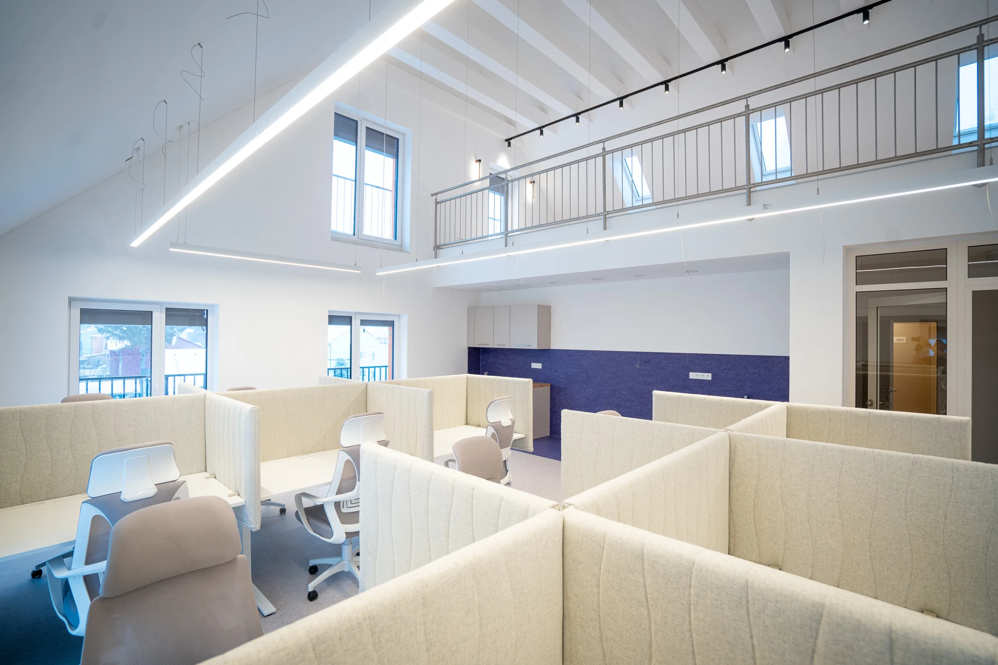 VARY&TE, Open-plan office, Karlovy Vary