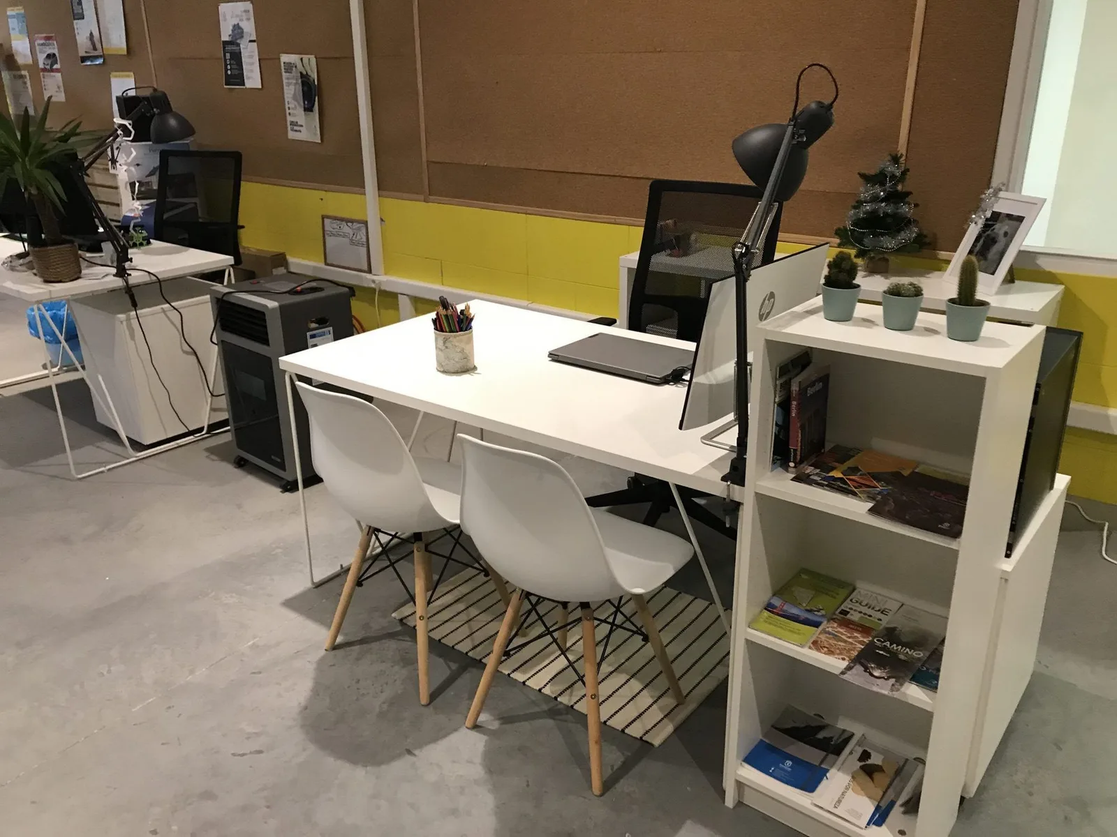 156 Coworking, Escritório privativo com 2 postos, Narón
