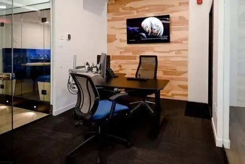 2727 Coworking, Private office, 1 desk, Montreal, QC