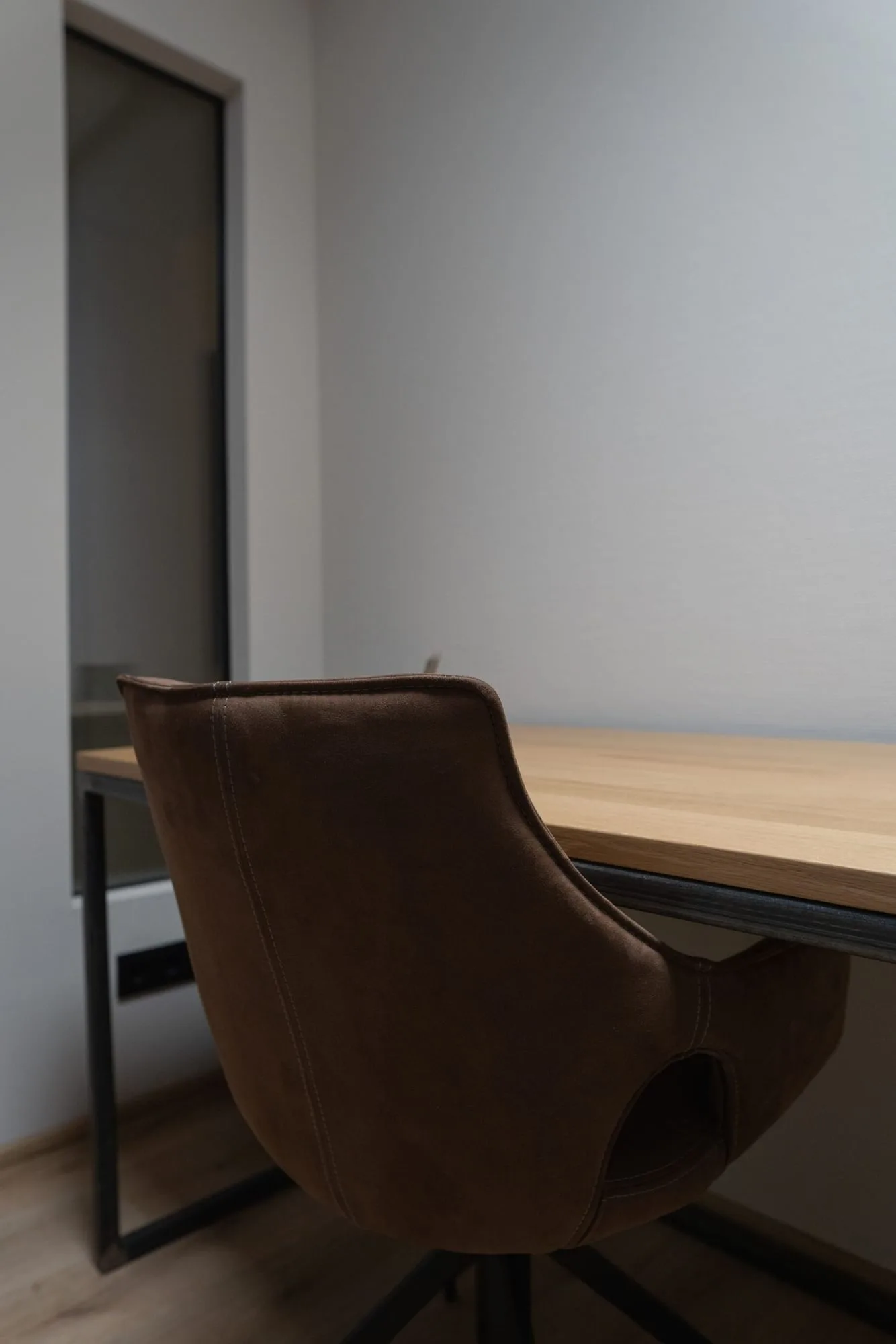 3rd Room Coworking Space Düsseldorf, Private office, 1 desk, Düsseldorf