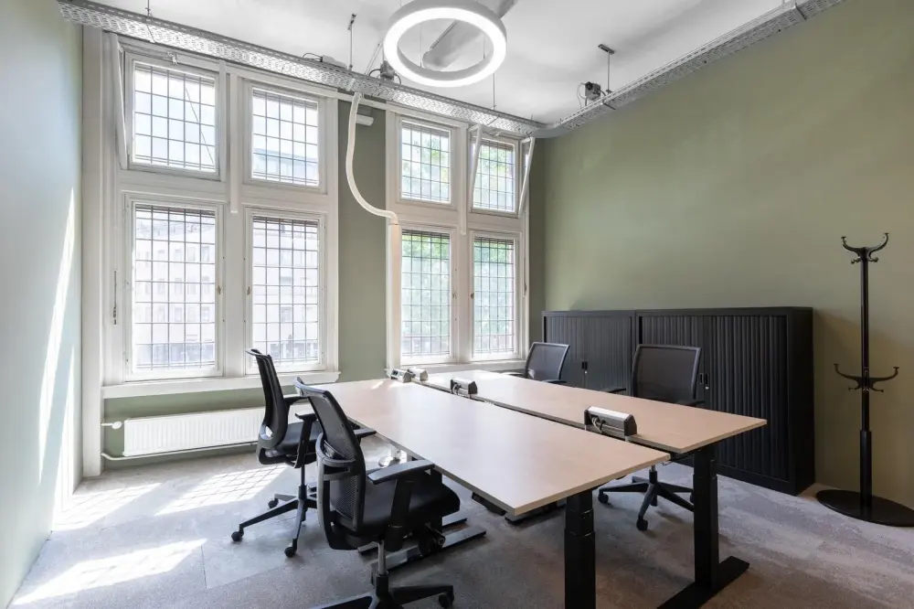 Regus SENDAI, Mark One、個室オフィス 4 名、仙台