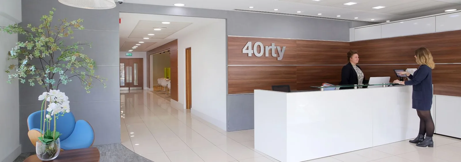 40rty Caversham Road, Reception, Reading