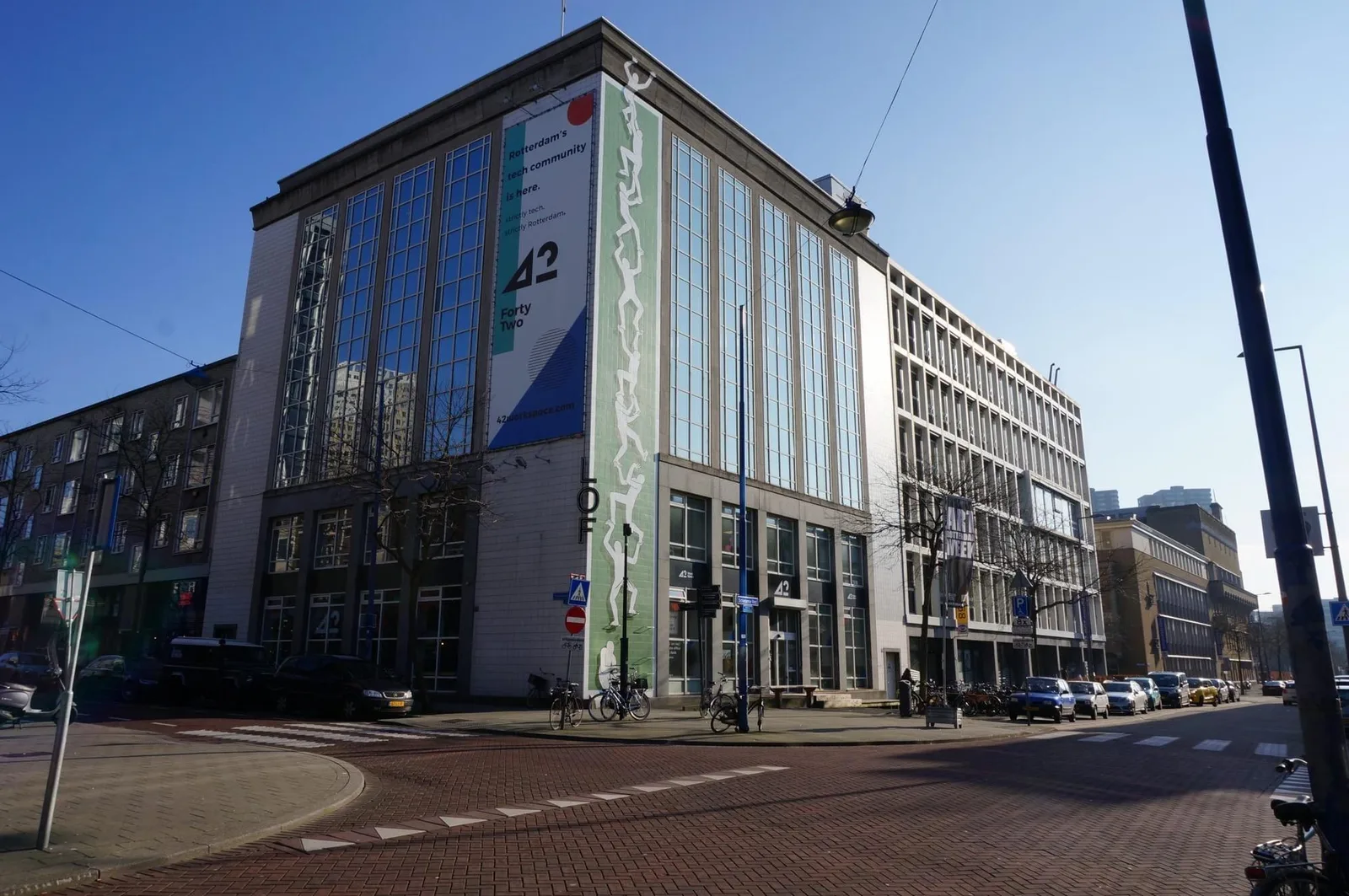 42 workspace, Gevel van het gebouw, Rotterdam