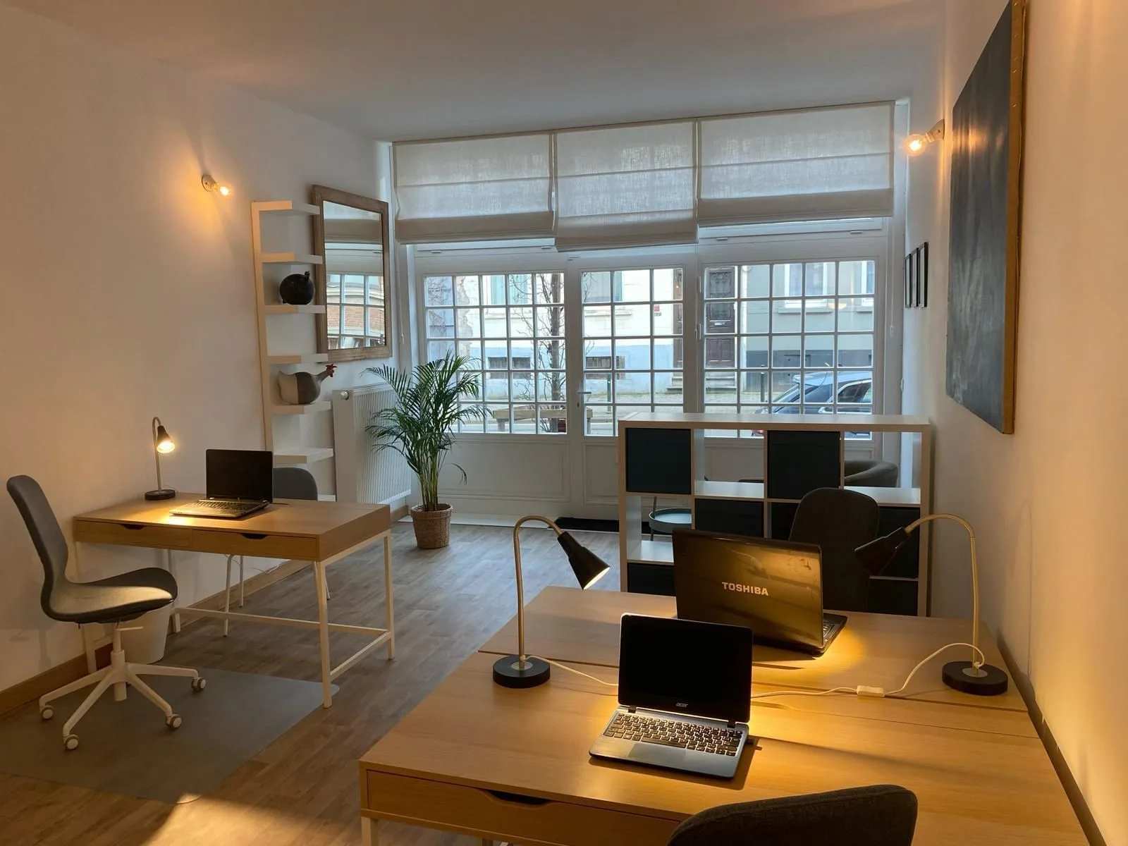 Le 897 Chée d'Alsemberg by LePetitBureau, Private office, 4 desks, Uccle