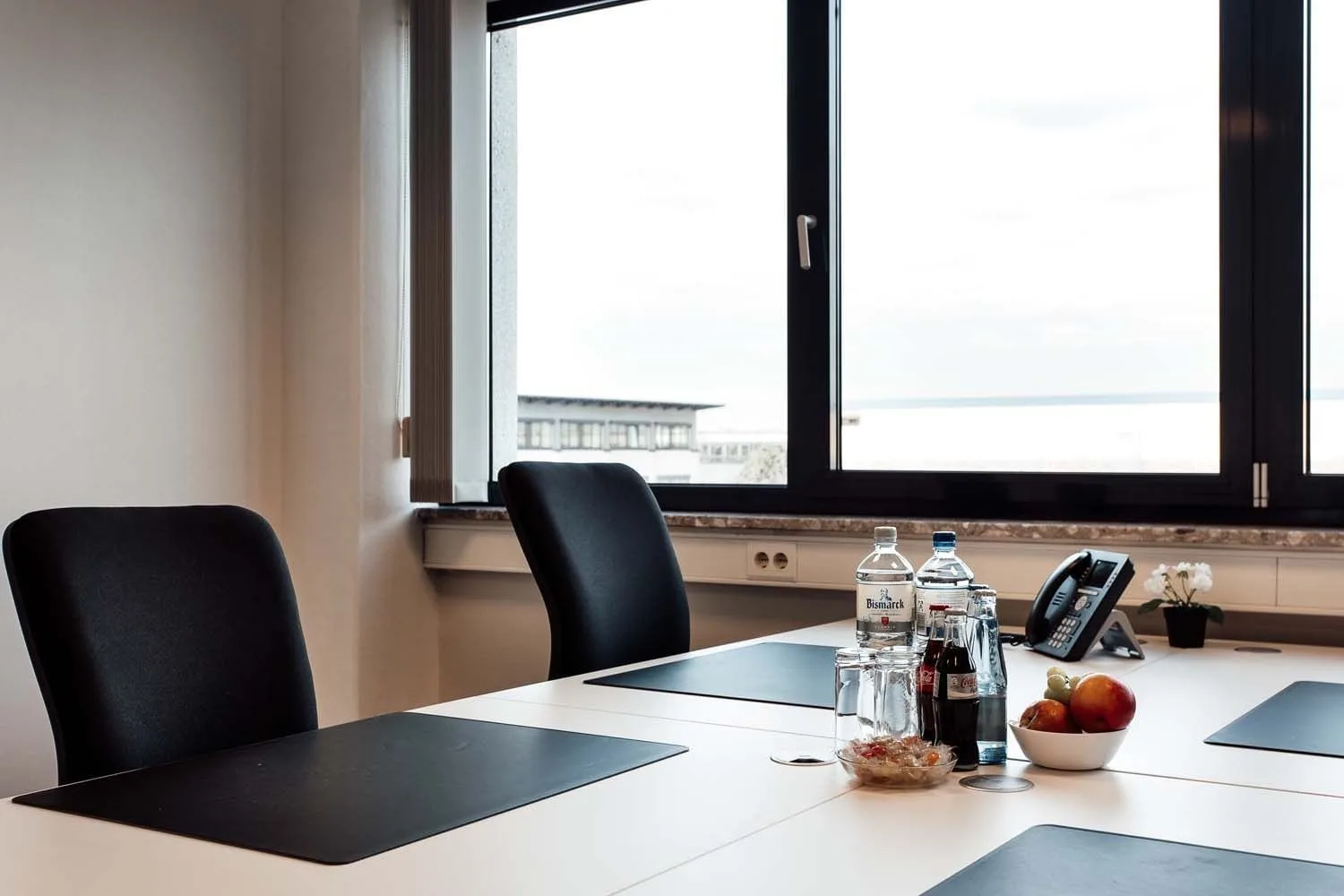 ABC Workspaces Airport - Hamburg, Besprechungsraum für 4 Personen, Hamburg