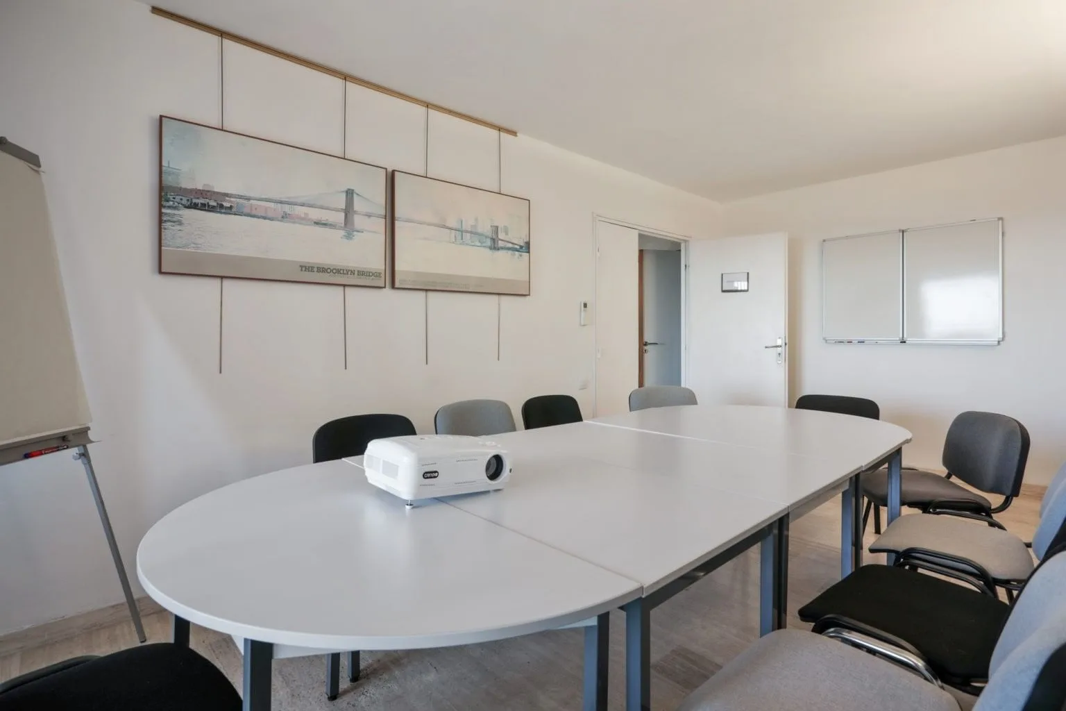 Acte Cannes, Salle de réunion 10 personnes, Cannes