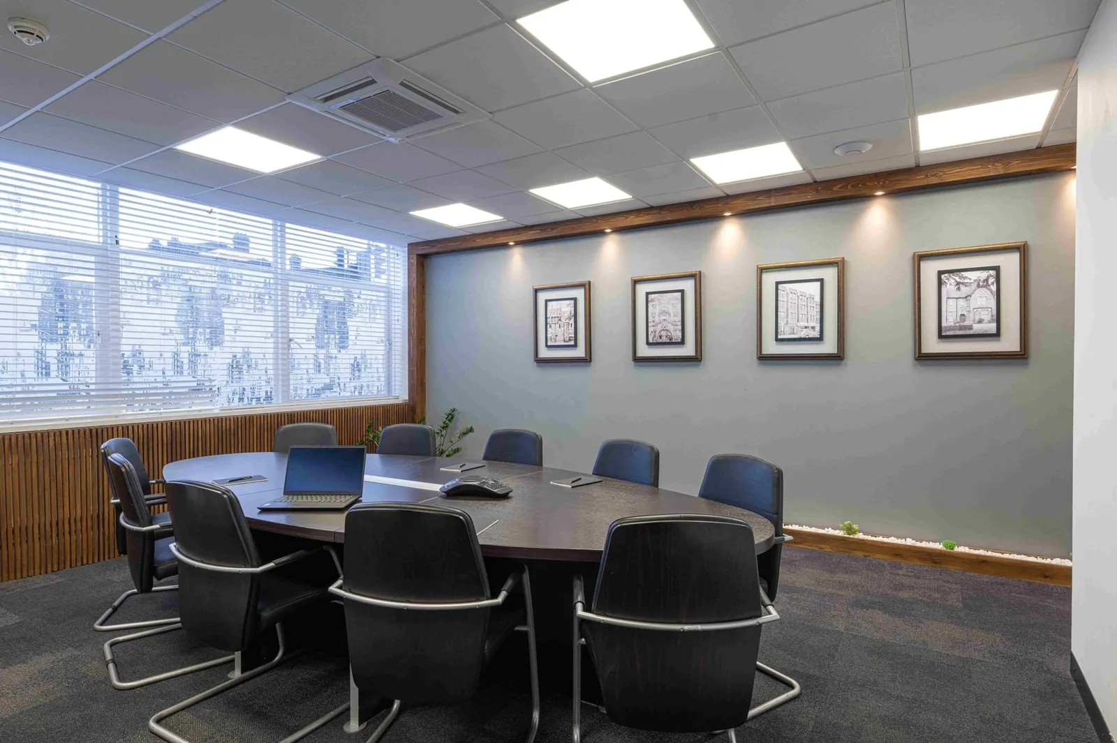 Airivo Boston Manor, Salle de réunion 10 personnes, Brentford